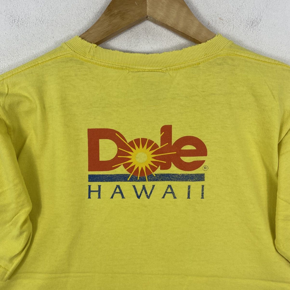 Vintage Vintage Dole Hawaii T Shirt Yellow USA Made Graphic Tee Size S / US 4 / IT 40 - 5 Thumbnail