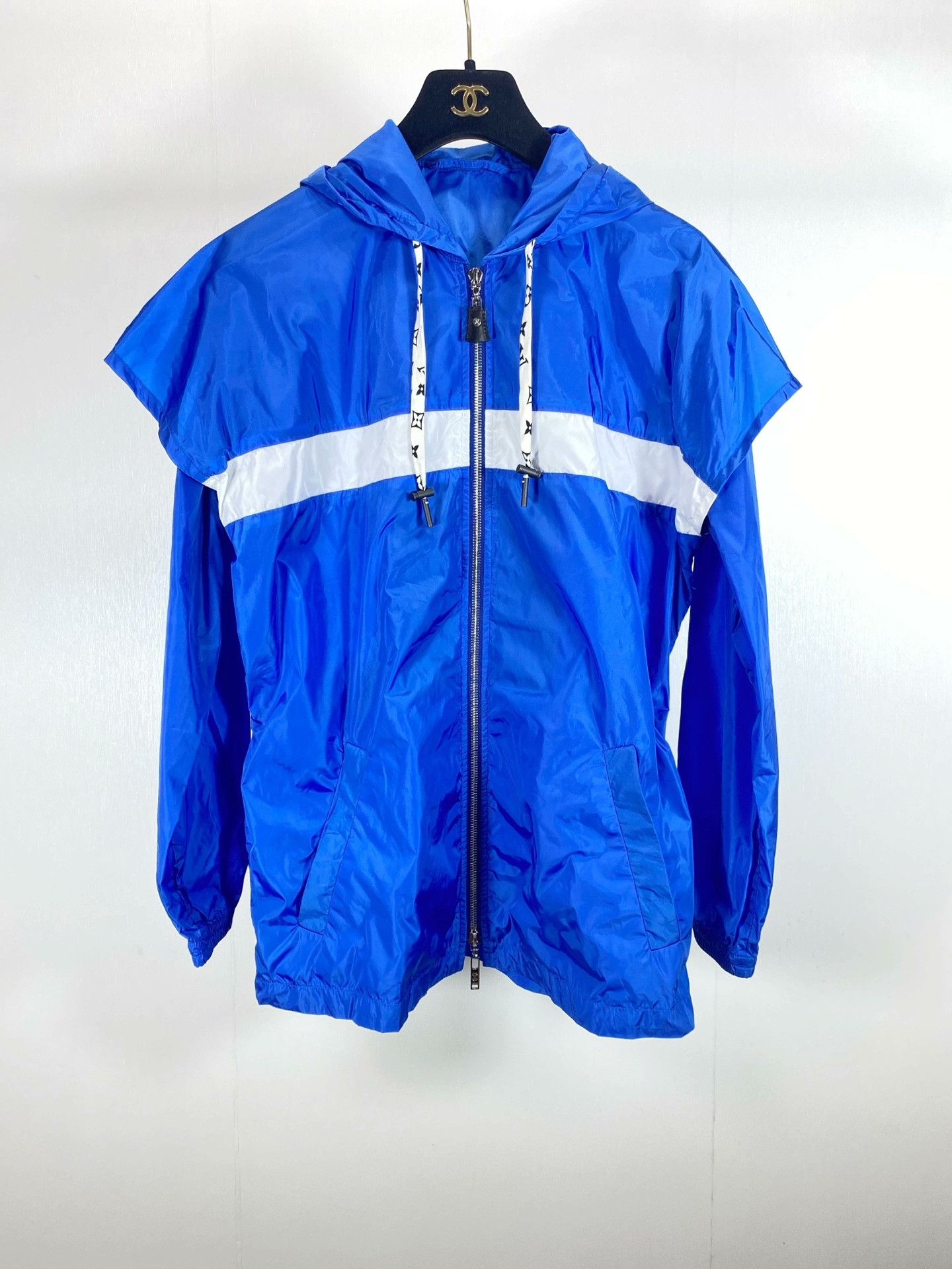 Louis Vuitton LV Windbreaker Jacket Size XS / US 0-2 / IT 36-38 - 1 Thumbnail