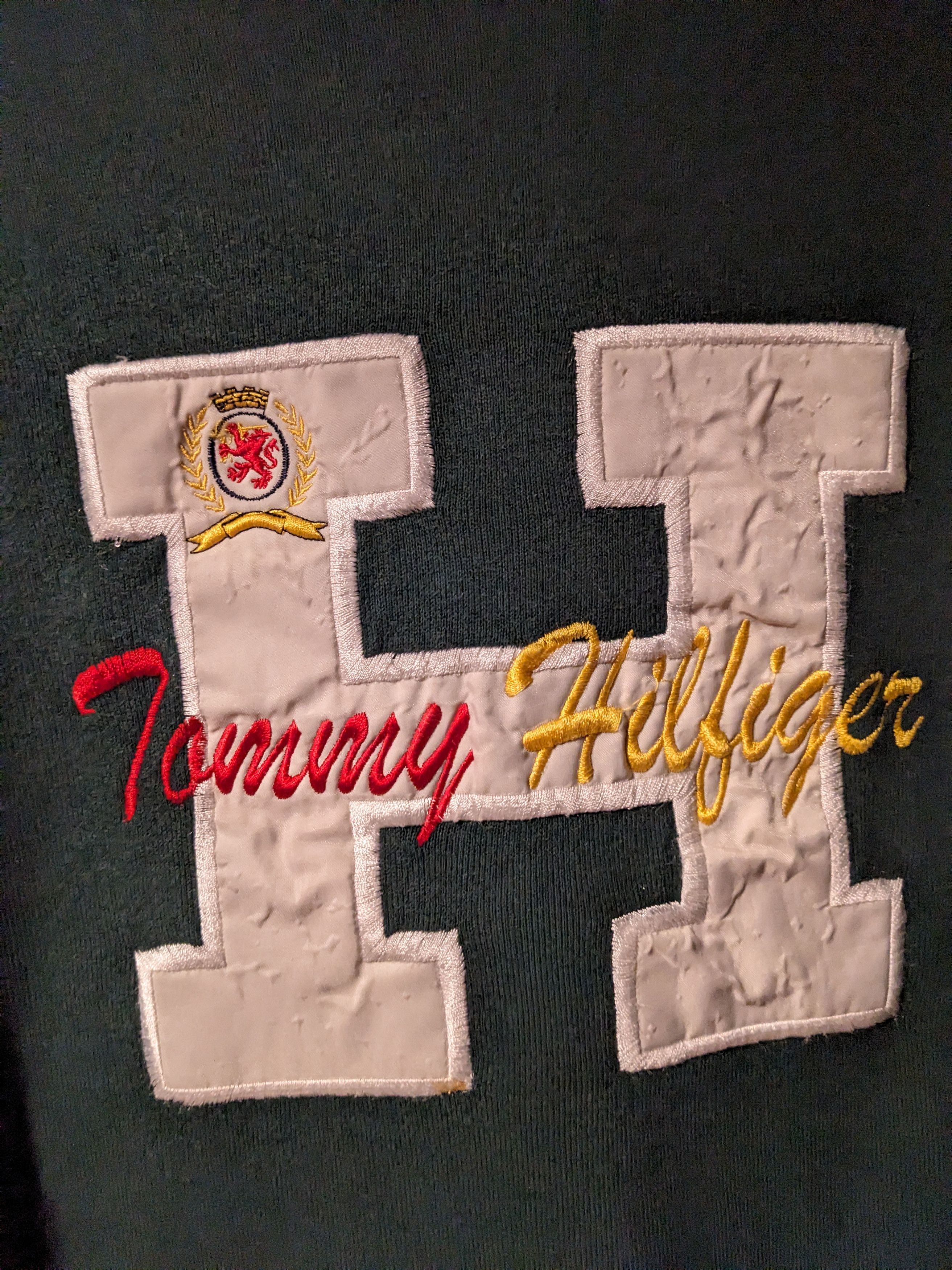 Tommy Hilfiger Vintage 90s Tommy Hilfiger Logo Large Cropped Sweatshirt Size L / US 10 / IT 46 - 2 Thumbnail
