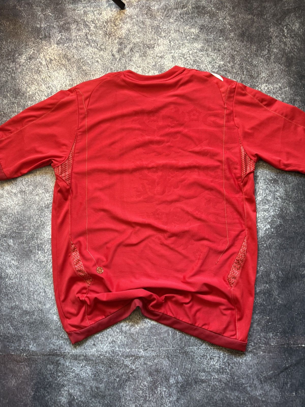 Umbro × Vintage Vintage 2006 England x Umbro Football Soccer Jersey Size US M / EU 48-50 / 2 - 9 Thumbnail
