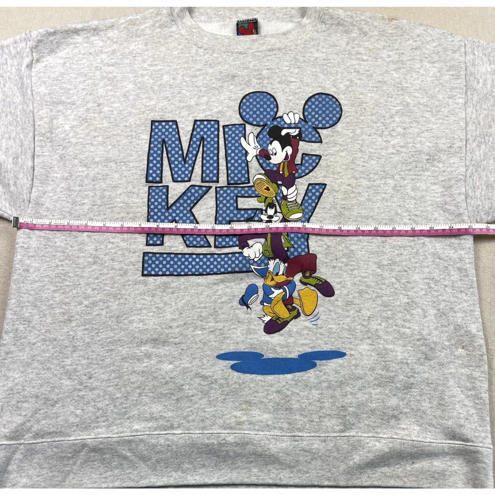 Vintage VINTAGE Disney Crewneck Sweatshirt XL Gray Mickey Mouse Donald Duck Goofy 90s Mens Size US XL / EU 56 / 4 - 5 Thumbnail