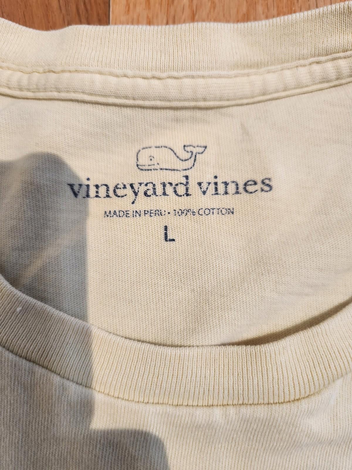 Vineyard Vines Vineyard Vines Graphic Short Sleeve Shirt Yellow Men's L Size US L / EU 52-54 / 3 - 3 Thumbnail