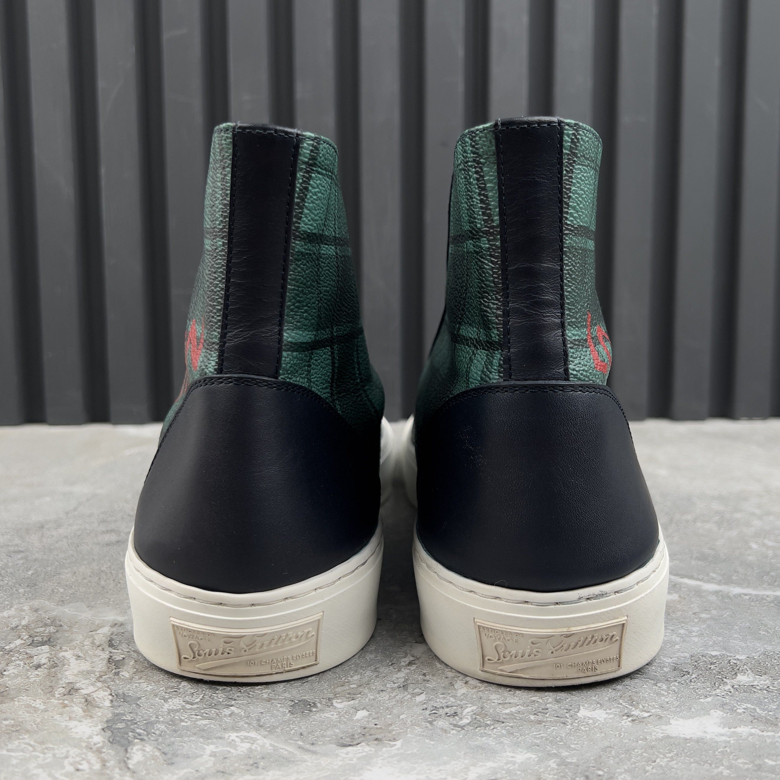 Louis Vuitton Tattoo Sneakers Logo Tartan Pattern Canvas Blue Navy Leather Size US 8 / EU 41 - 9 Thumbnail