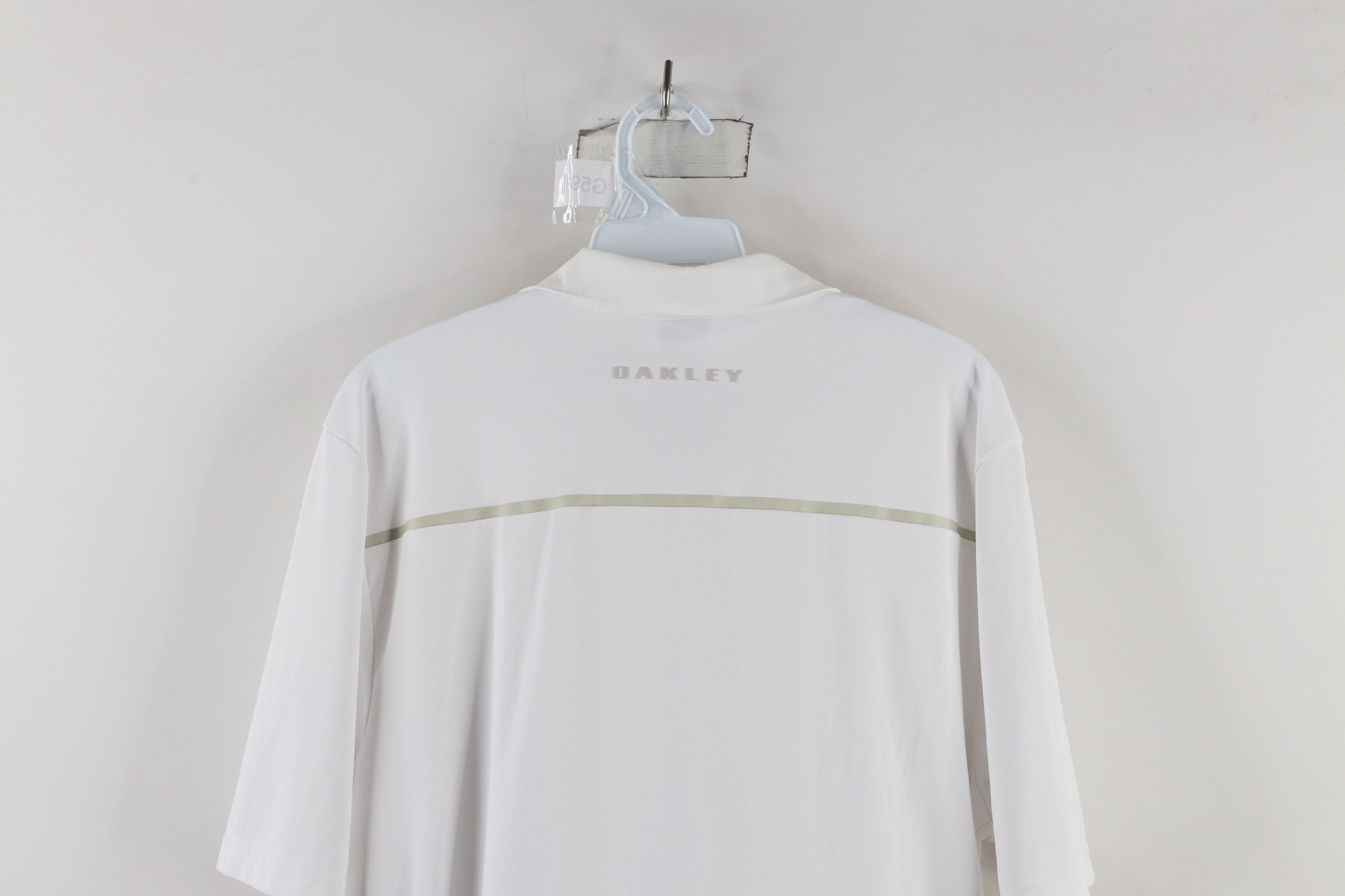 Oakley × Vintage Vintage Oakley Spell Out Vented Collared Polo Shirt White Size US L / EU 52-54 / 3 - 11 Thumbnail