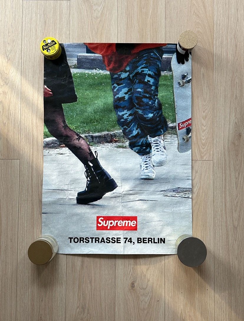 Supreme Supreme 2003 calendar by Terry Richardson with poster