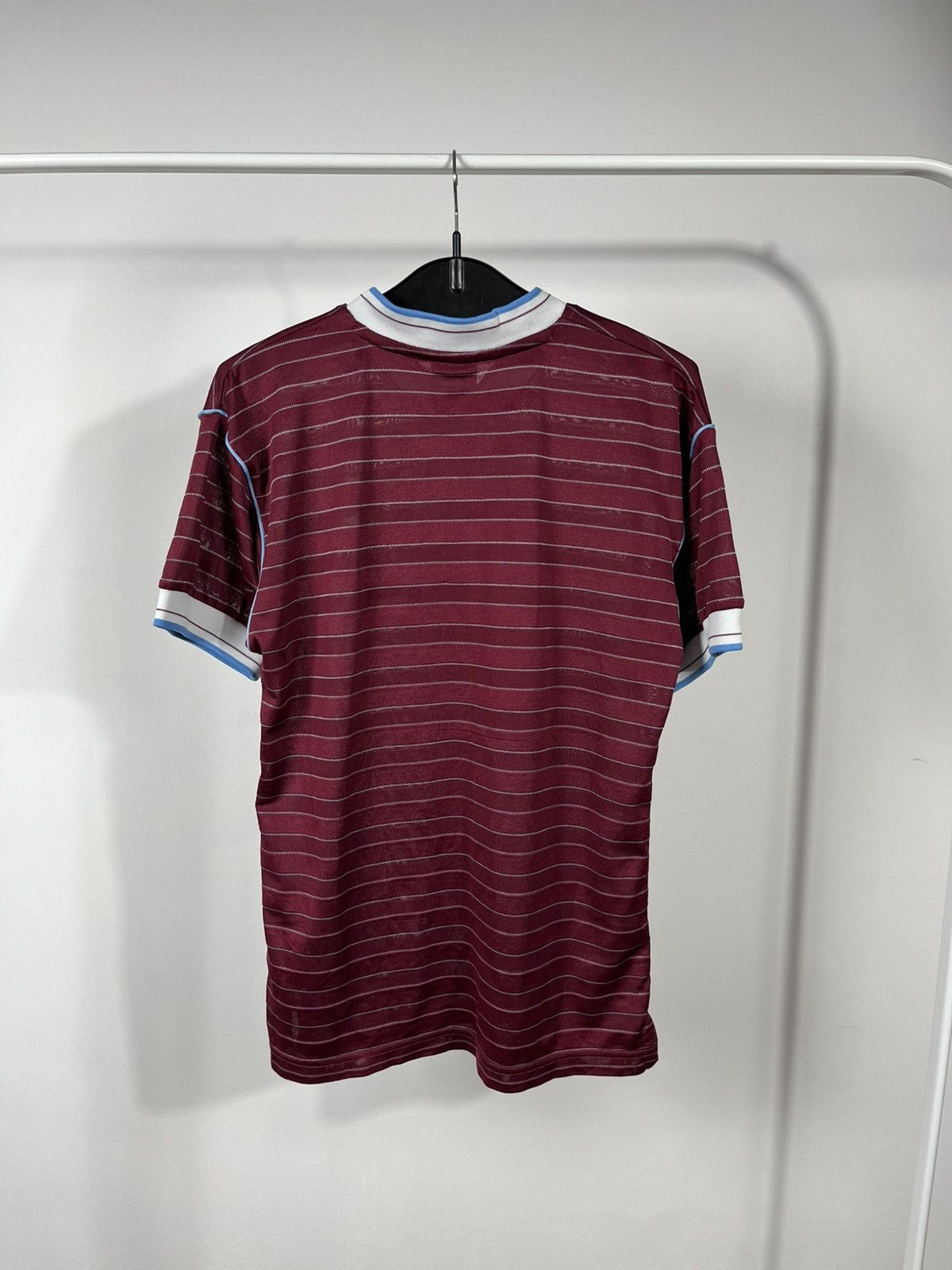 Other Score Draw West Ham United Retro AVCO Home Shirt Size S Size US S / EU 44-46 / 1 - 12 Thumbnail