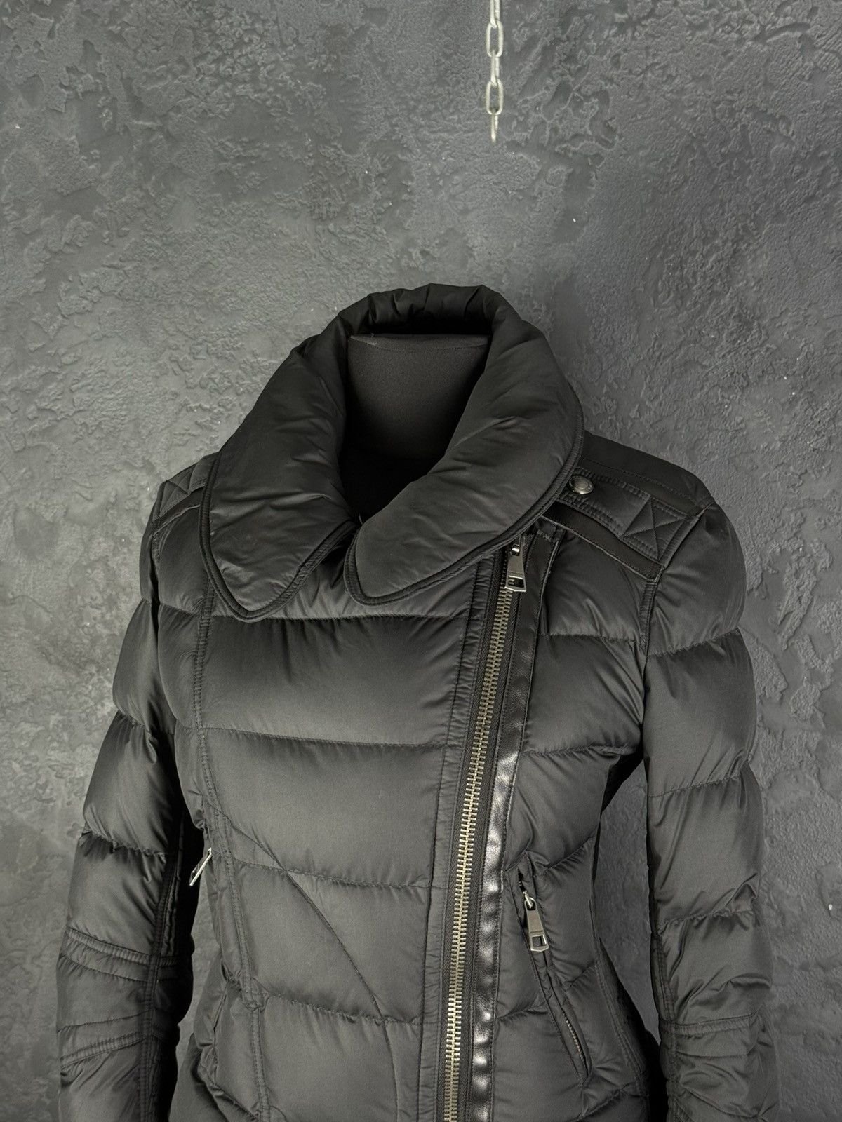 Burberry Women's BURBERRY BRIT Black Lightweight Down Jacket Size M Size M / US 6-8 / IT 42-44 - 7 Thumbnail