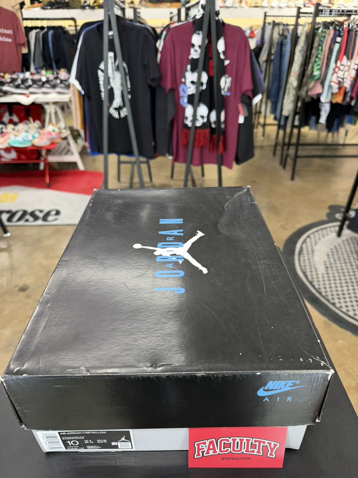 Jordan Brand Air Jordan 11 Low Cement Grey Size 10 (2023) Size US 10 / EU 43 - 13 Thumbnail