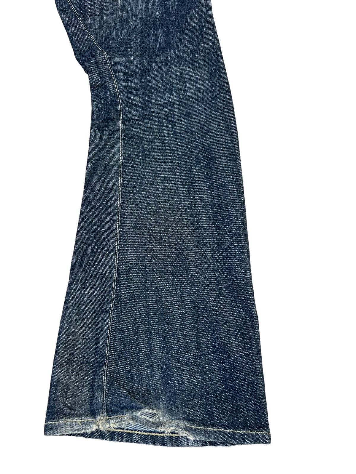 Levi's Vintage 2003 Levi’s Engineered Distress Denim Bootcut Jeans Size US 33 - 16 Thumbnail