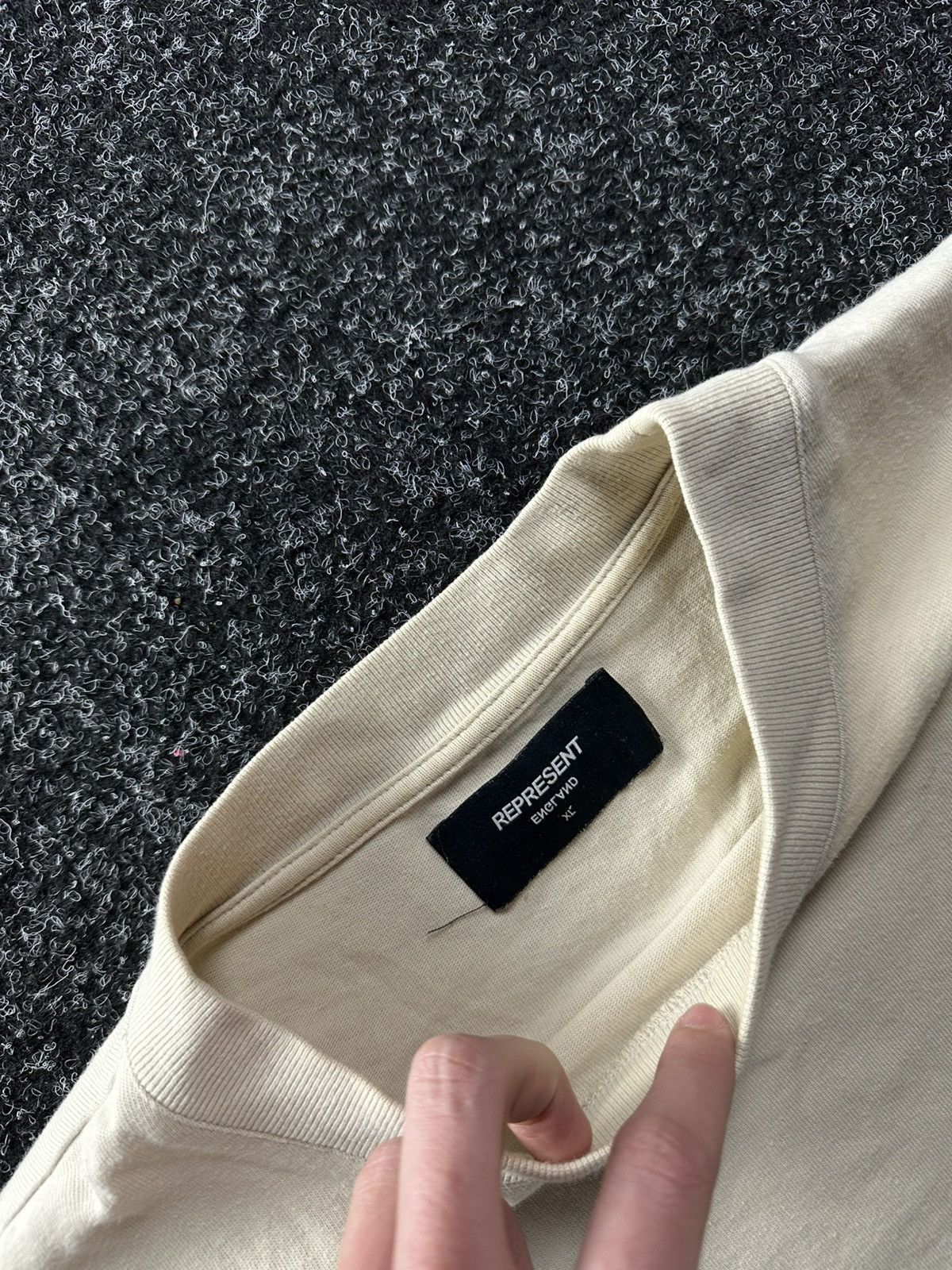 Represent Clo. 🚨Men’s Represent Blank T-Shirt RARE Y2K DISTRESS BOXY Size US XL / EU 56 / 4 - 5 Thumbnail