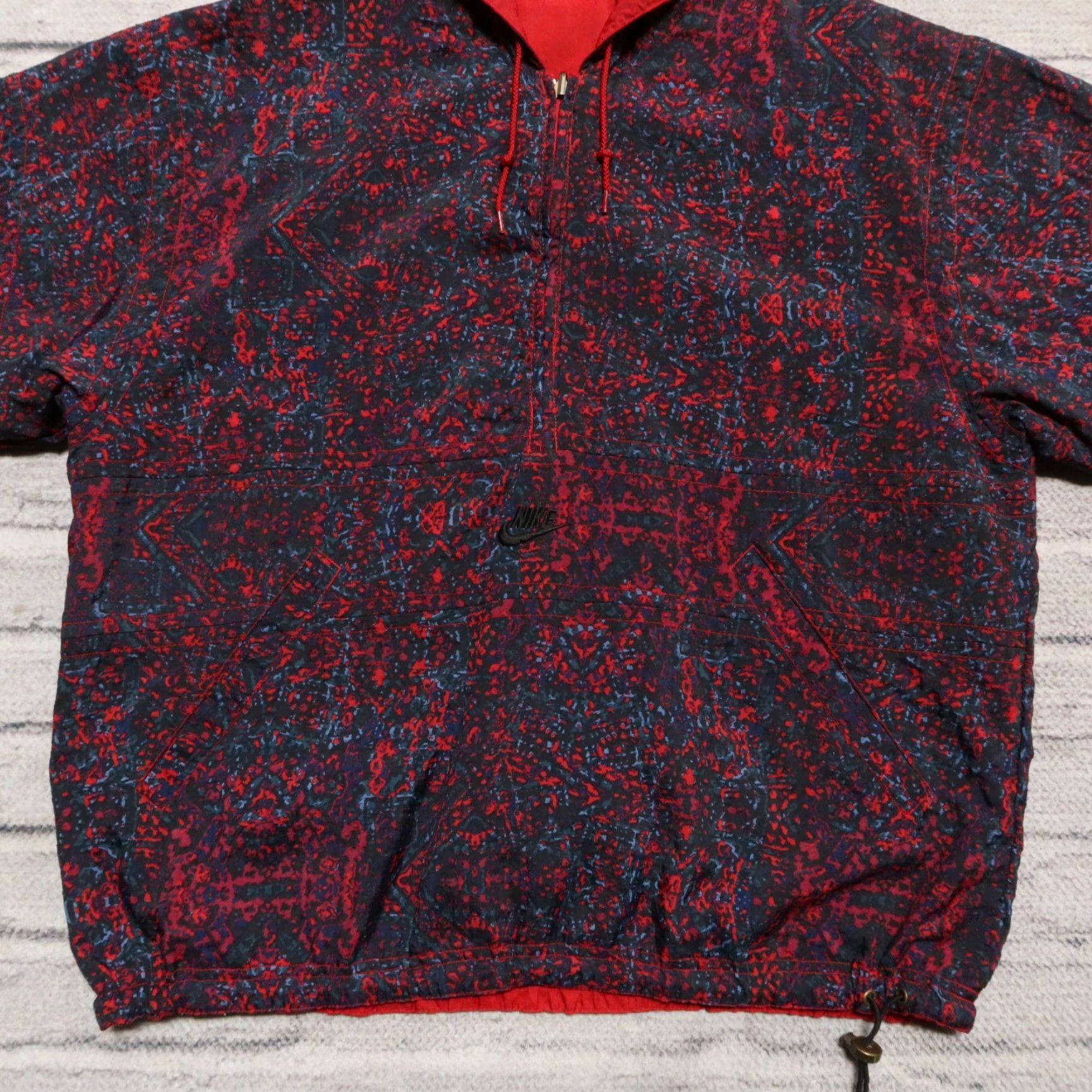 Nike Vintage Nike Reversible Windbreaker Jacket Mens M Red 90s Swoosh Center Hoody Jacket Size US M / EU 48-50 / 2 - 3 Thumbnail