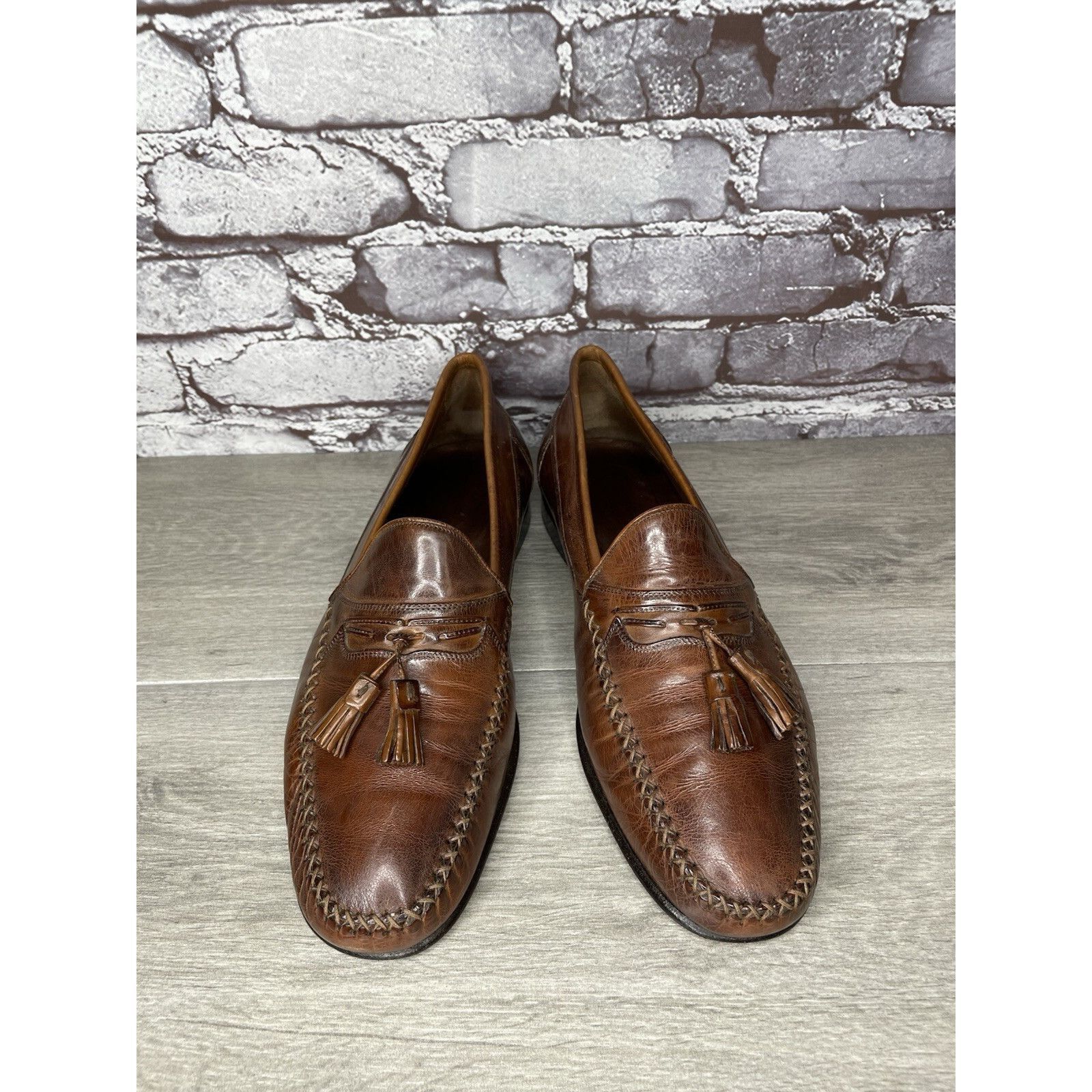 Johnston & Murphy Johnston & Murphy Brown Leather Handsewn Moc Tassel Loafers Size US 11 / EU 44 - 11 Thumbnail