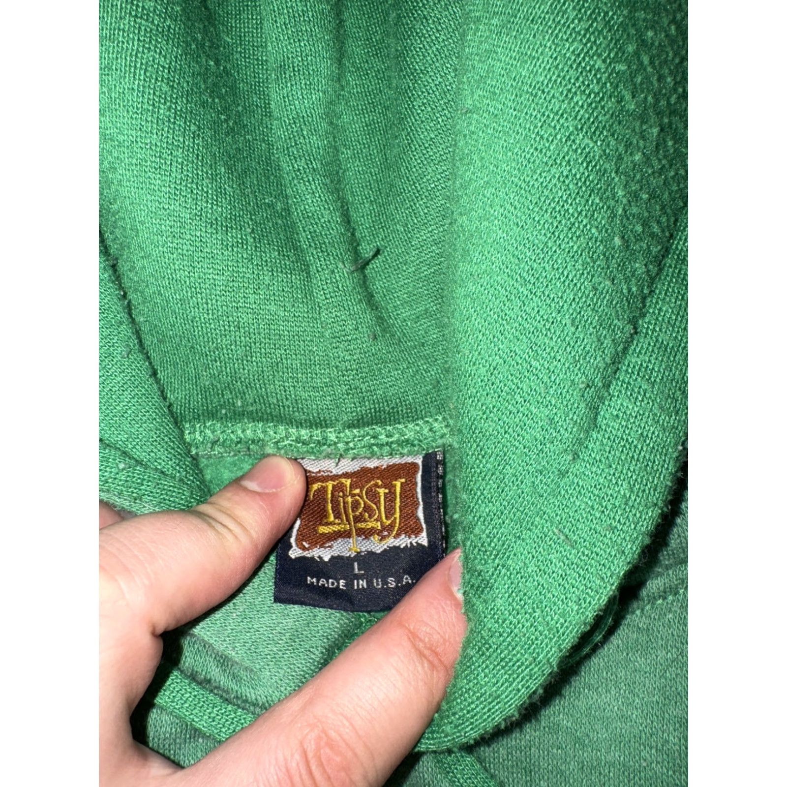 Vintage VINTAGE Tipsy Made In USA Hoodie Mens Large Green 24x29 Pullover USA Theme Size US L / EU 52-54 / 3 - 3 Thumbnail