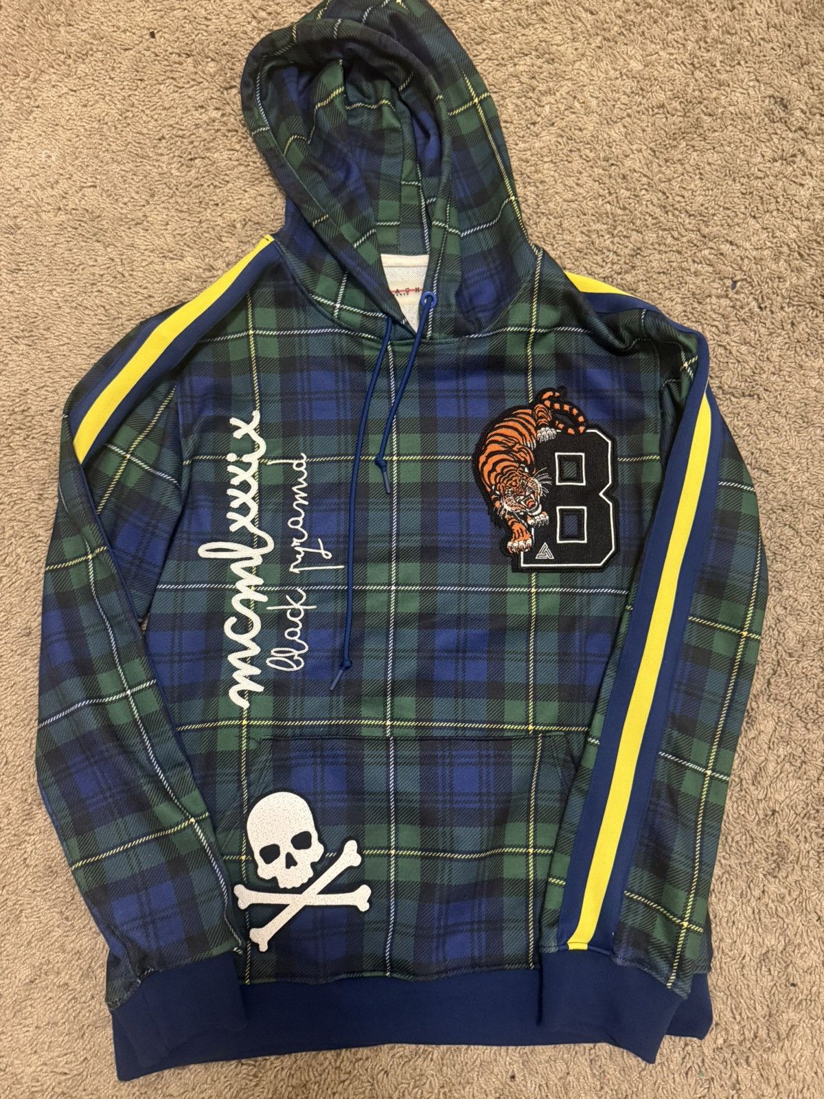 Black Pyramid Black pyramid varsity plaid hoodie Size US M / EU 48-50 / 2 - 1 Thumbnail