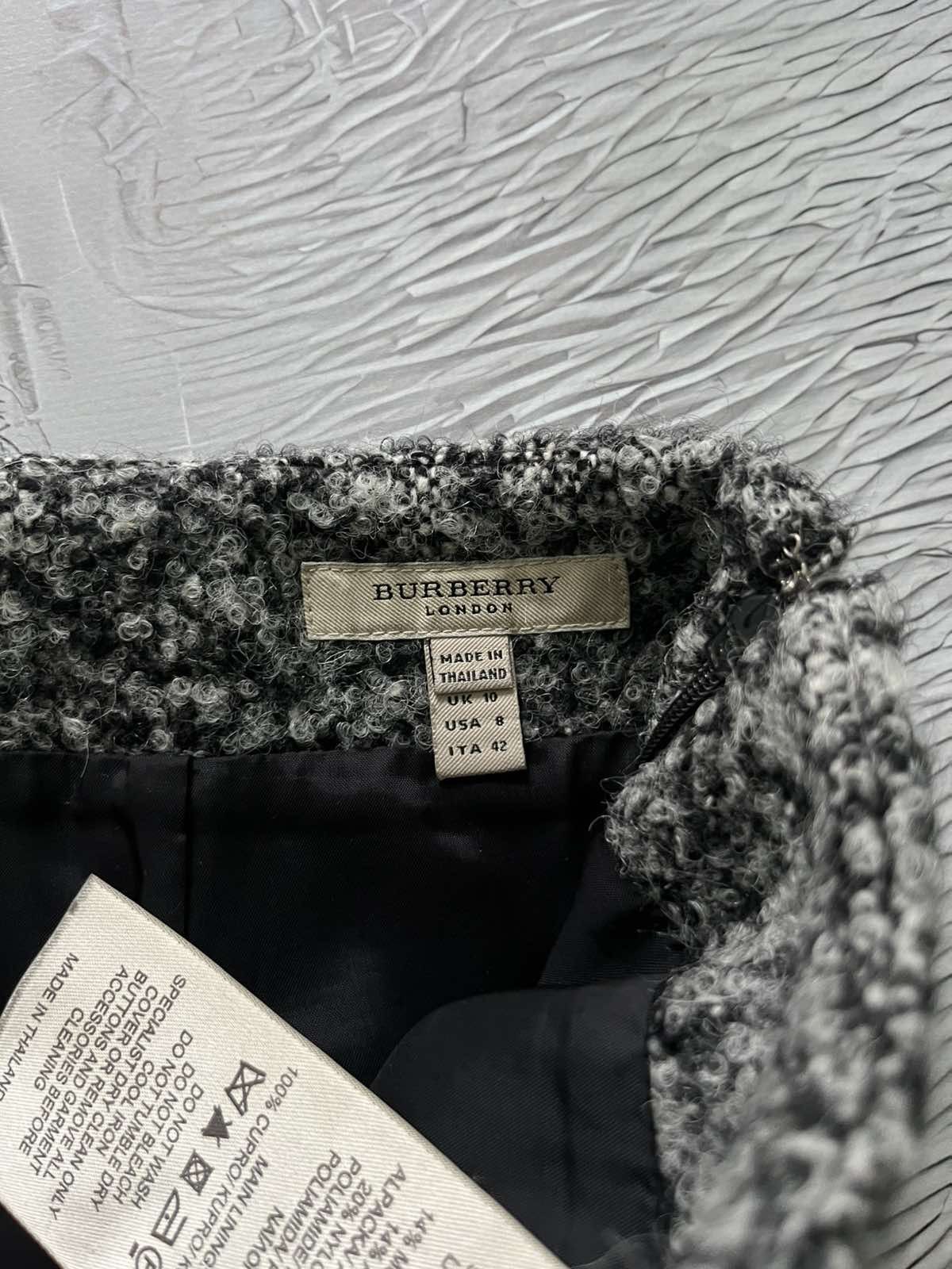 Burberry Burberry London Wool Mini Skirt Gray Women’s Size:8 Size 30" / US 8 / IT 44 - 6 Thumbnail