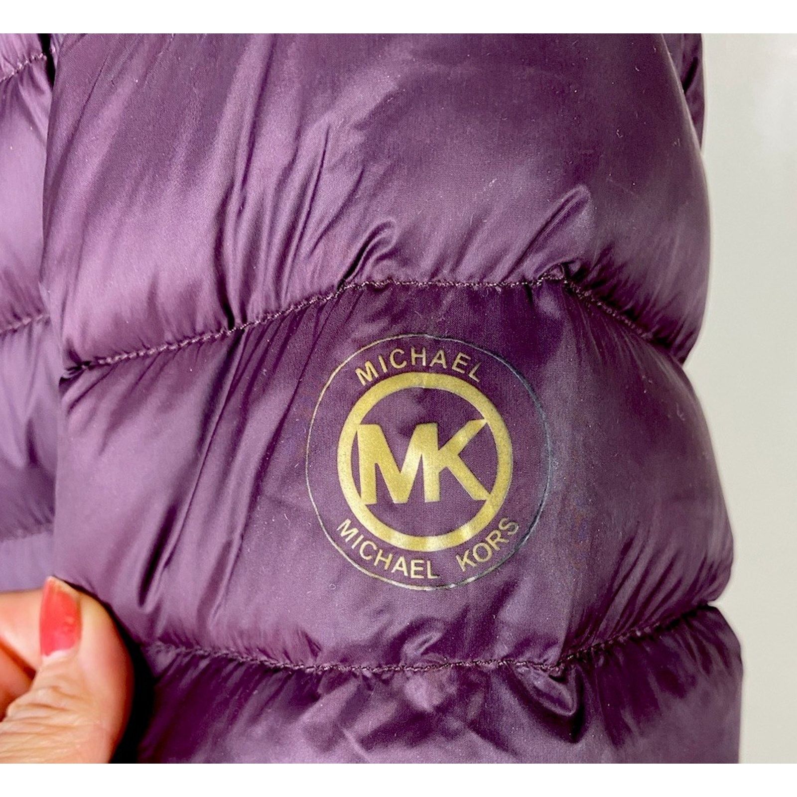 Michael Kors MICHAEL MICHAEL KORS Quilted Down Hooded Puffer Coat Sz: M Size M / US 6-8 / IT 42-44 - 4 Thumbnail