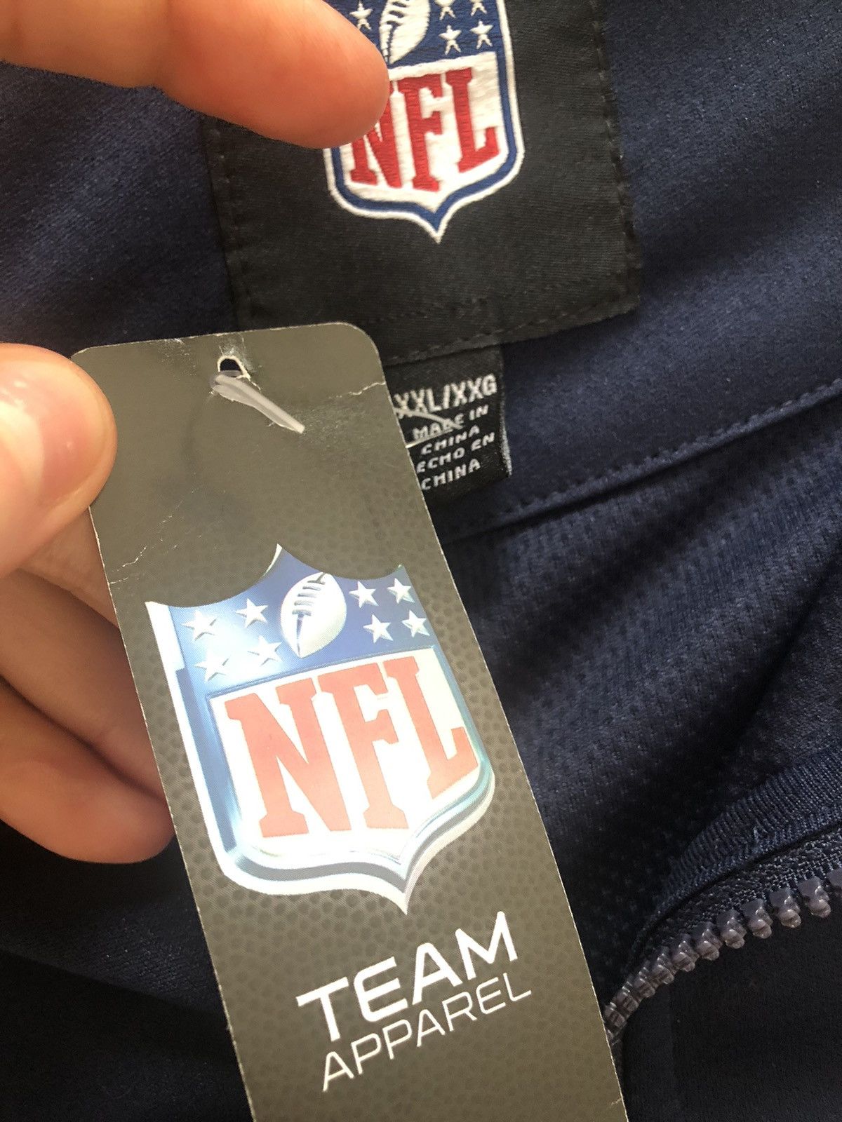 NFL VINTAGE SEATTLE SEAHAWKS NFL FOOTBALL ZIP SWEATSHIRT Size US XL / EU 56 / 4 - 5 Thumbnail