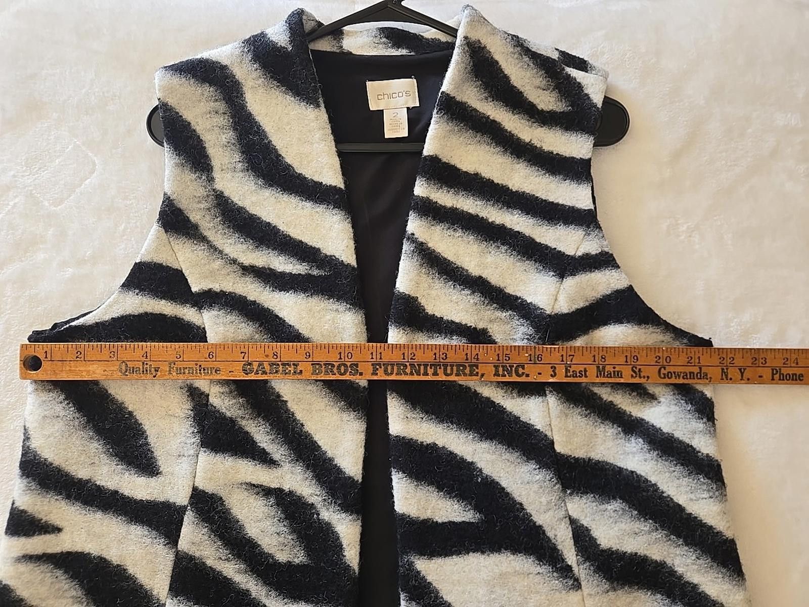 Chicos Chico's Vest Jacket Womens M Size 2 Wool Blend Zebra Print Size XS / US 0-2 / IT 36-38 - 6 Thumbnail