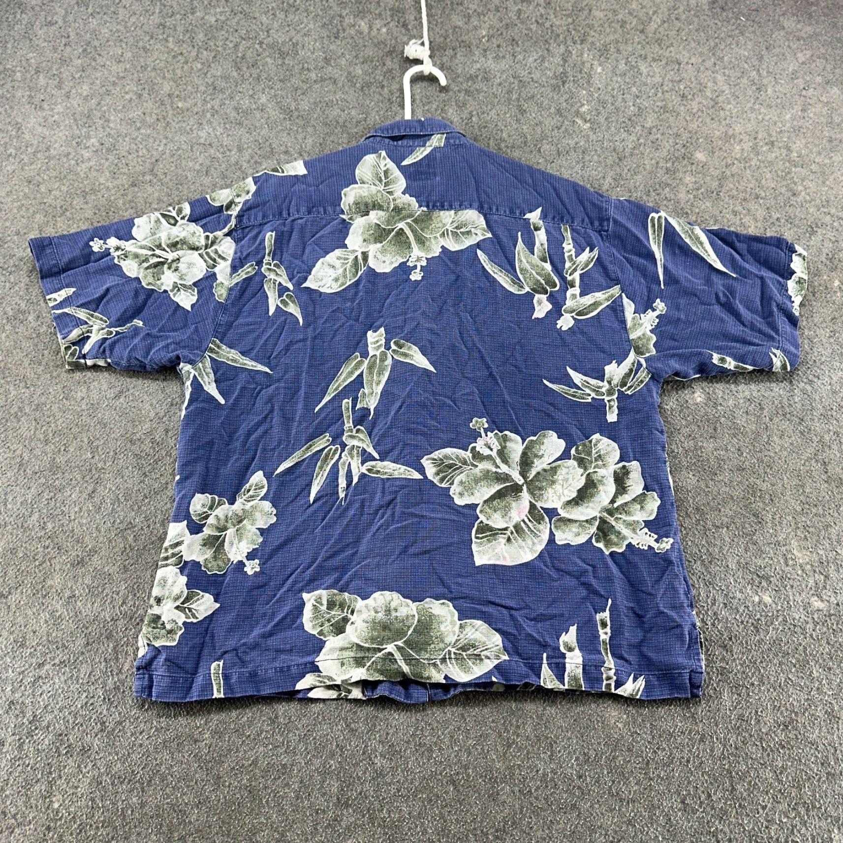Tommy Bahama VINTAGE Tommy Bahama Shirt Mens L Blue Green Button Up Hawaiian Silk Hibiscus Floral Shirt Size US L / EU 52-54 / 3 - 3 Thumbnail