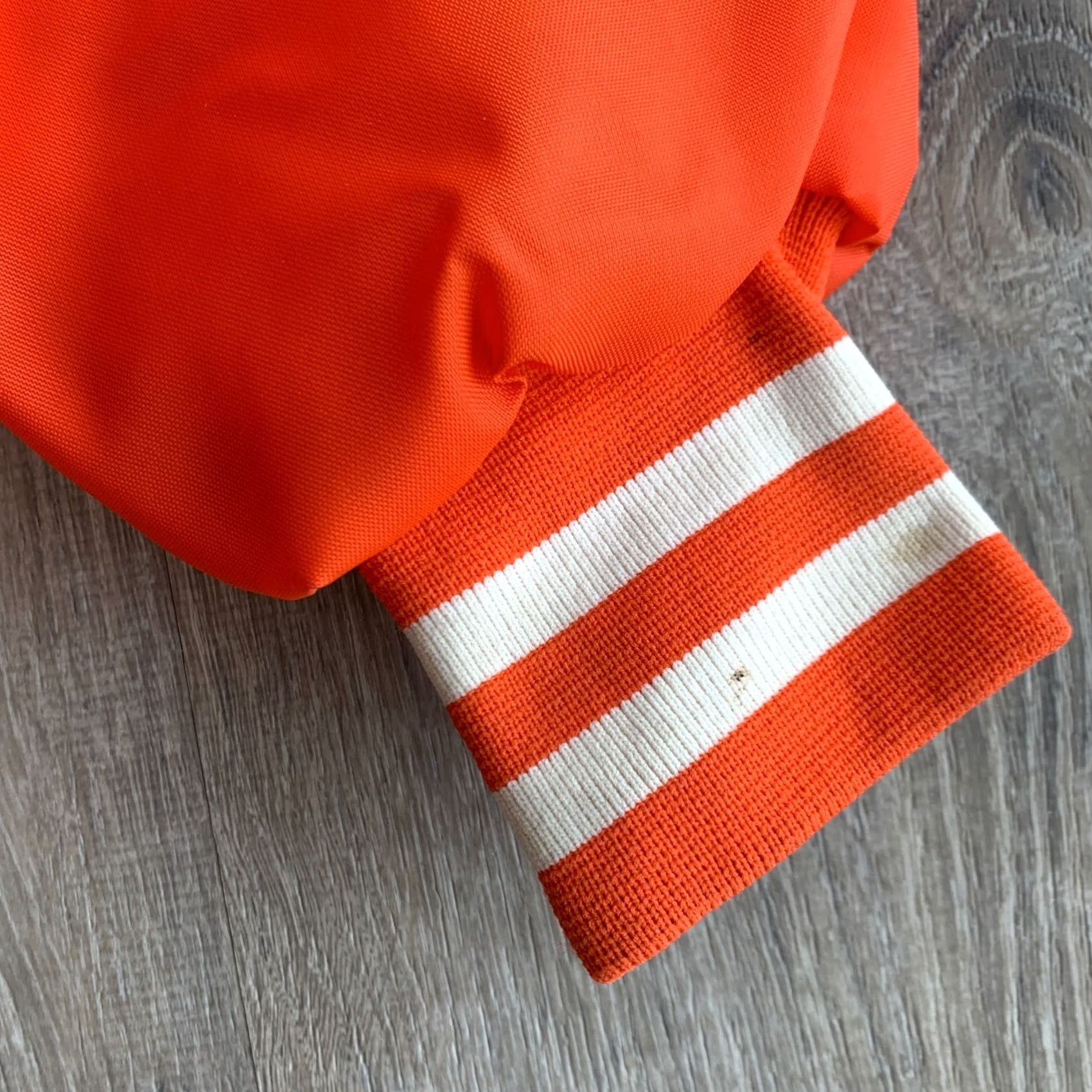 Vintage VINTAGE Weathercaster Jacket Mens Bomber Orange Medium Size US M / EU 48-50 / 2 - 2 Thumbnail