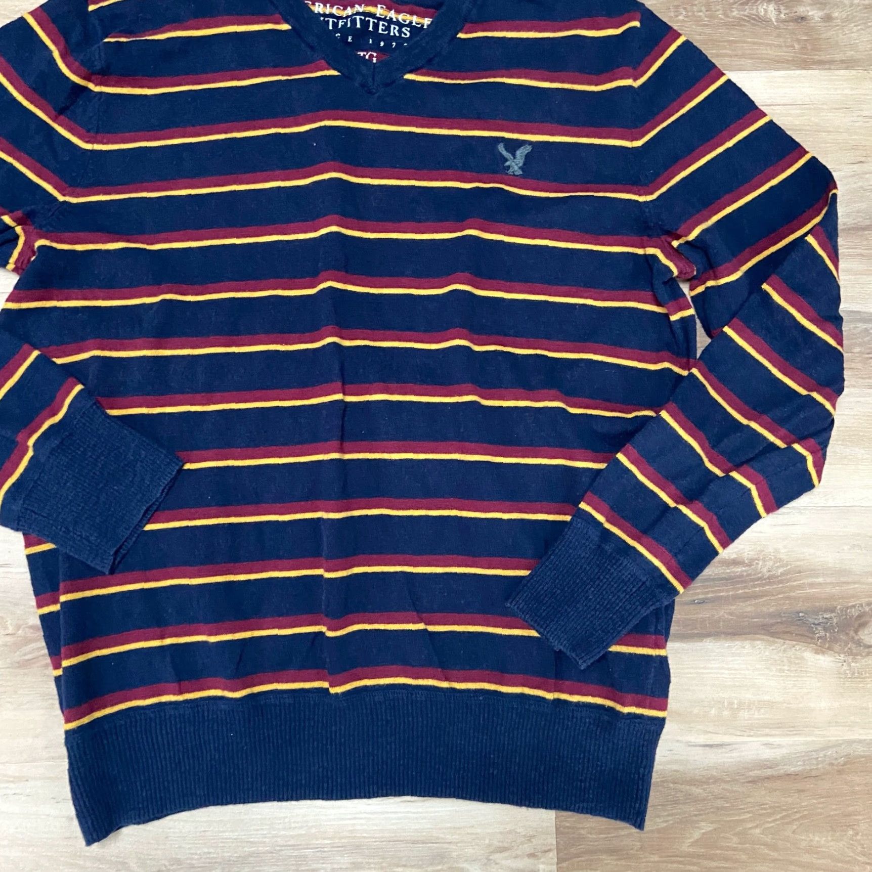 American Eagle Outfitters American Eagle Sweater Mens XL Navy Blue Striped V Neck Long Sleeve Pullover Size US XL / EU 56 / 4 - 5 Thumbnail