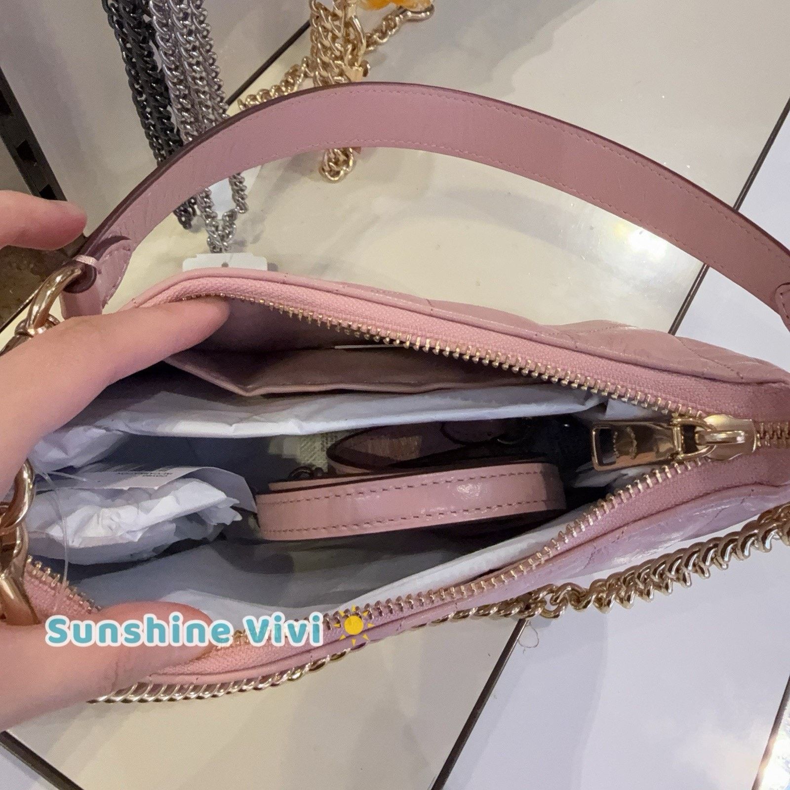 Coach NWT Coach CDY83 Teri Shoulder Bag leather IM/CARNATION Size ONE SIZE - 7 Thumbnail