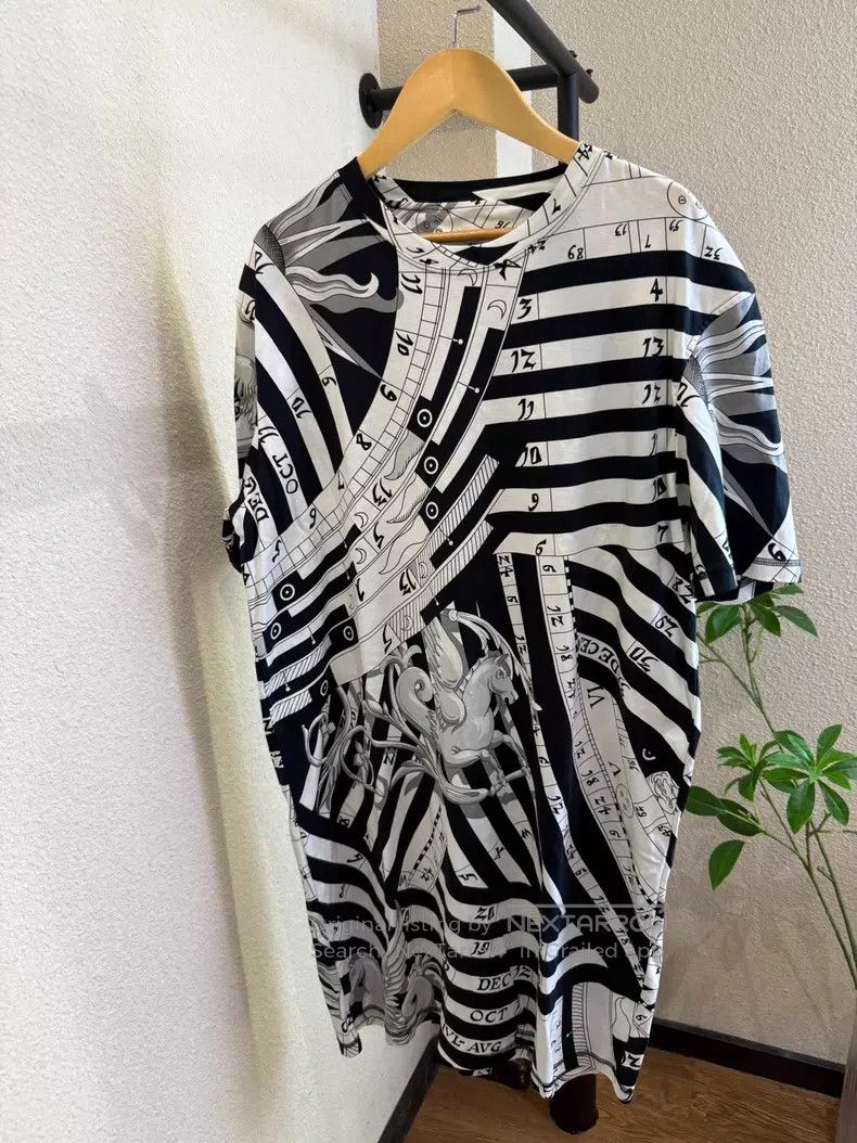 Hermes Hermes Astrology Series Dress Size M / US 6-8 / IT 42-44 - 1 Thumbnail