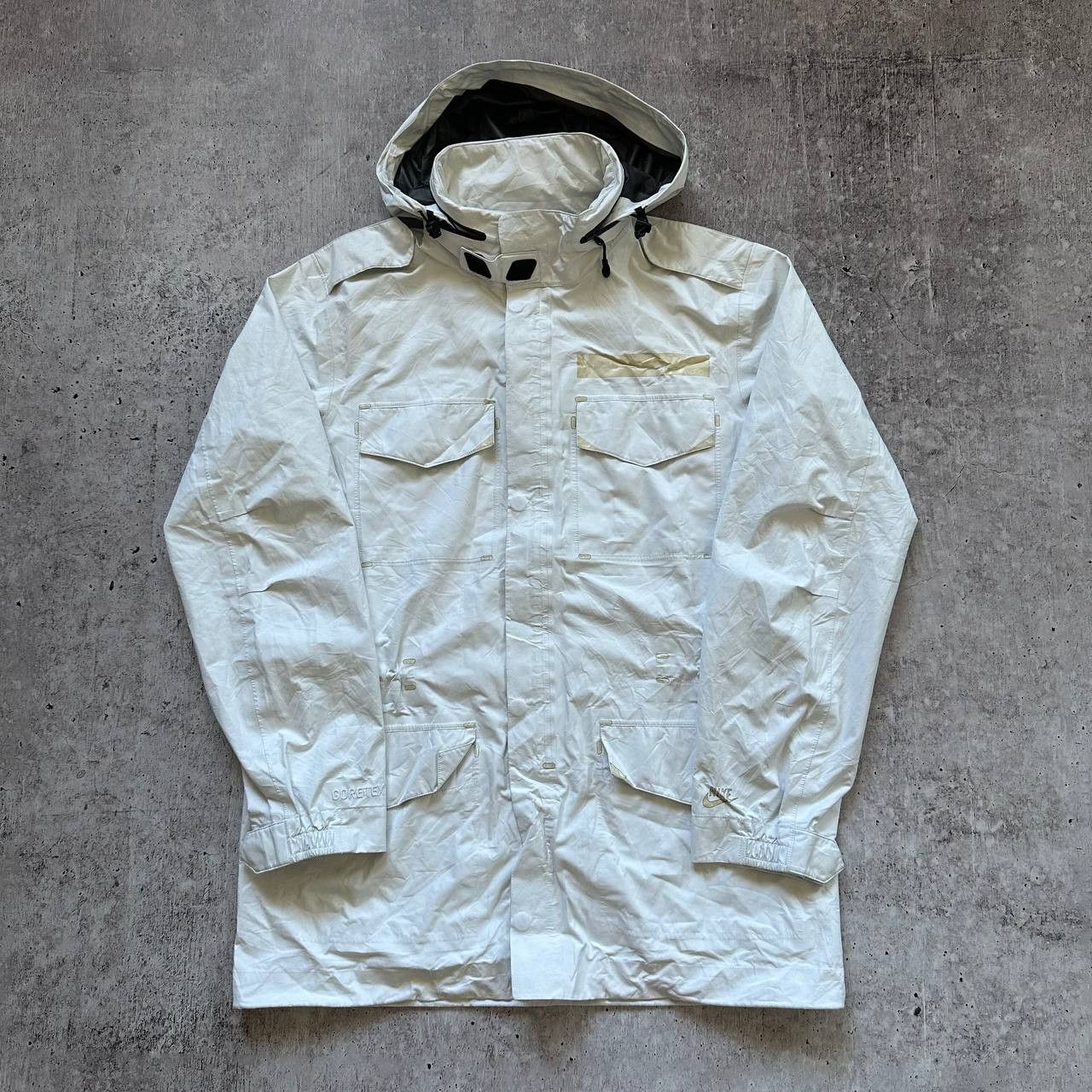 Hi Tec BNWT Nike Gore Tex Outdoor Light Track Jacket Size US M / EU 48-50 / 2 - 4 Thumbnail