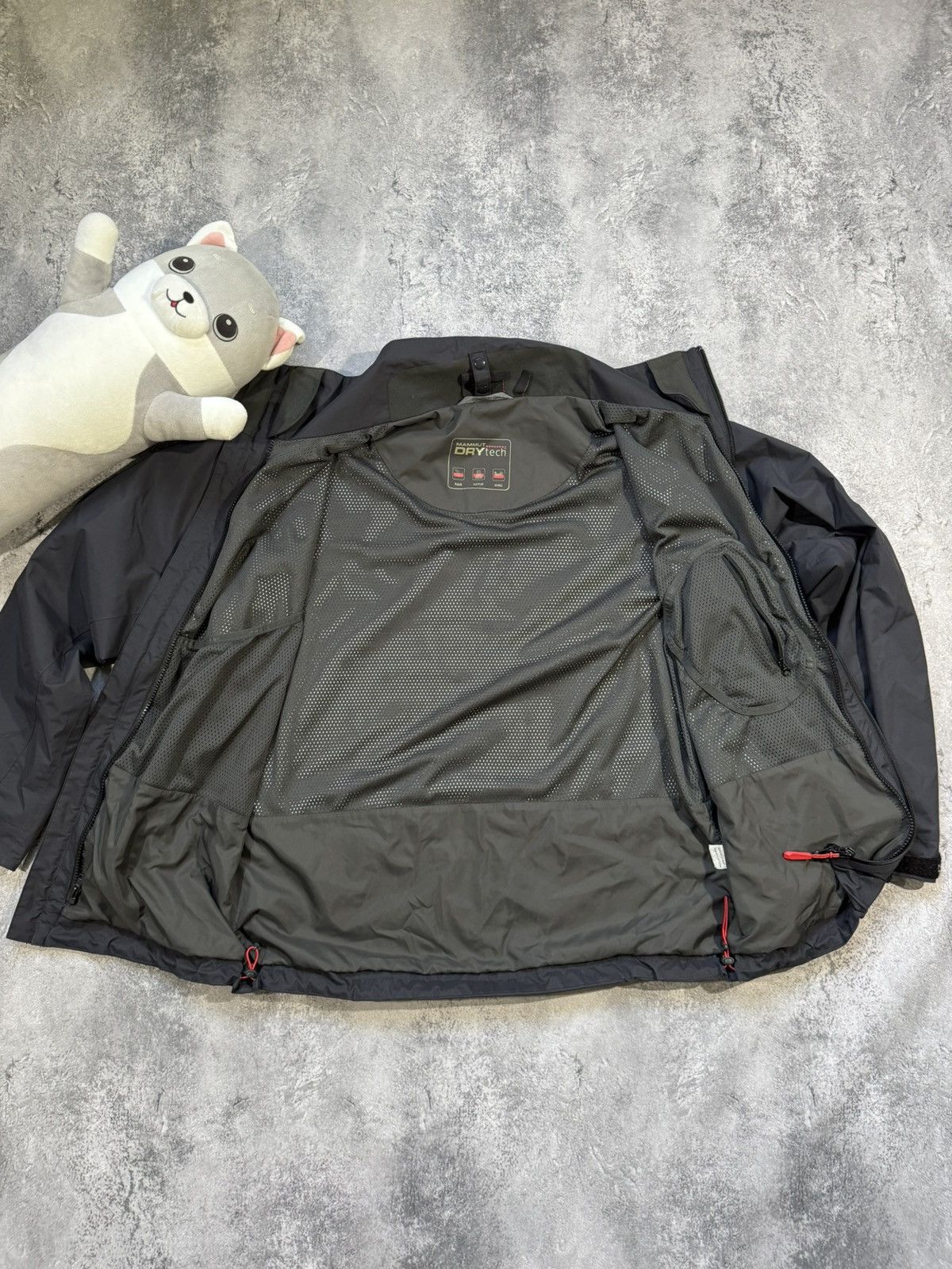 Mammut Mammut Dry Tech Jacket Size M Size US M / EU 48-50 / 2 - 16 Thumbnail