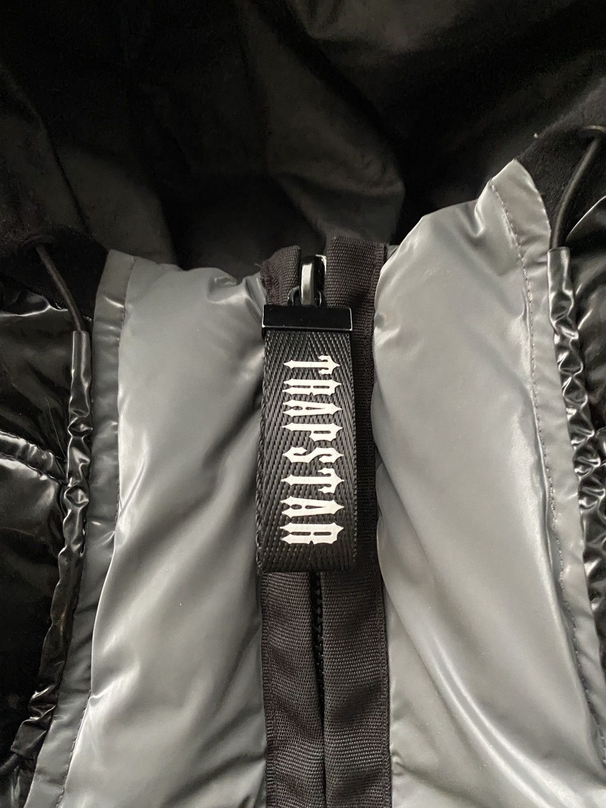 Trapstar London Trapstar “It’s A Secret” Puffer Jacket 🖤 (RARE) Size US S / EU 44-46 / 1 - 1 Thumbnail