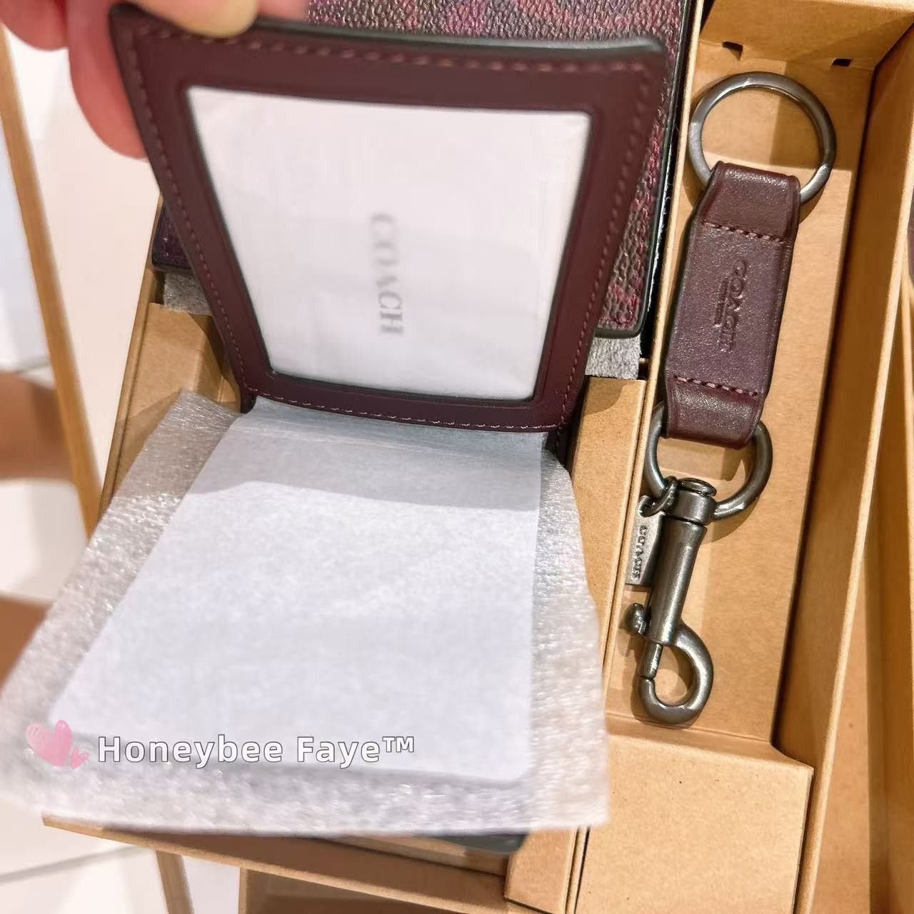 MEN's Boxed 3-In-1 Wallet Gift Set In Signature Canvas CW344