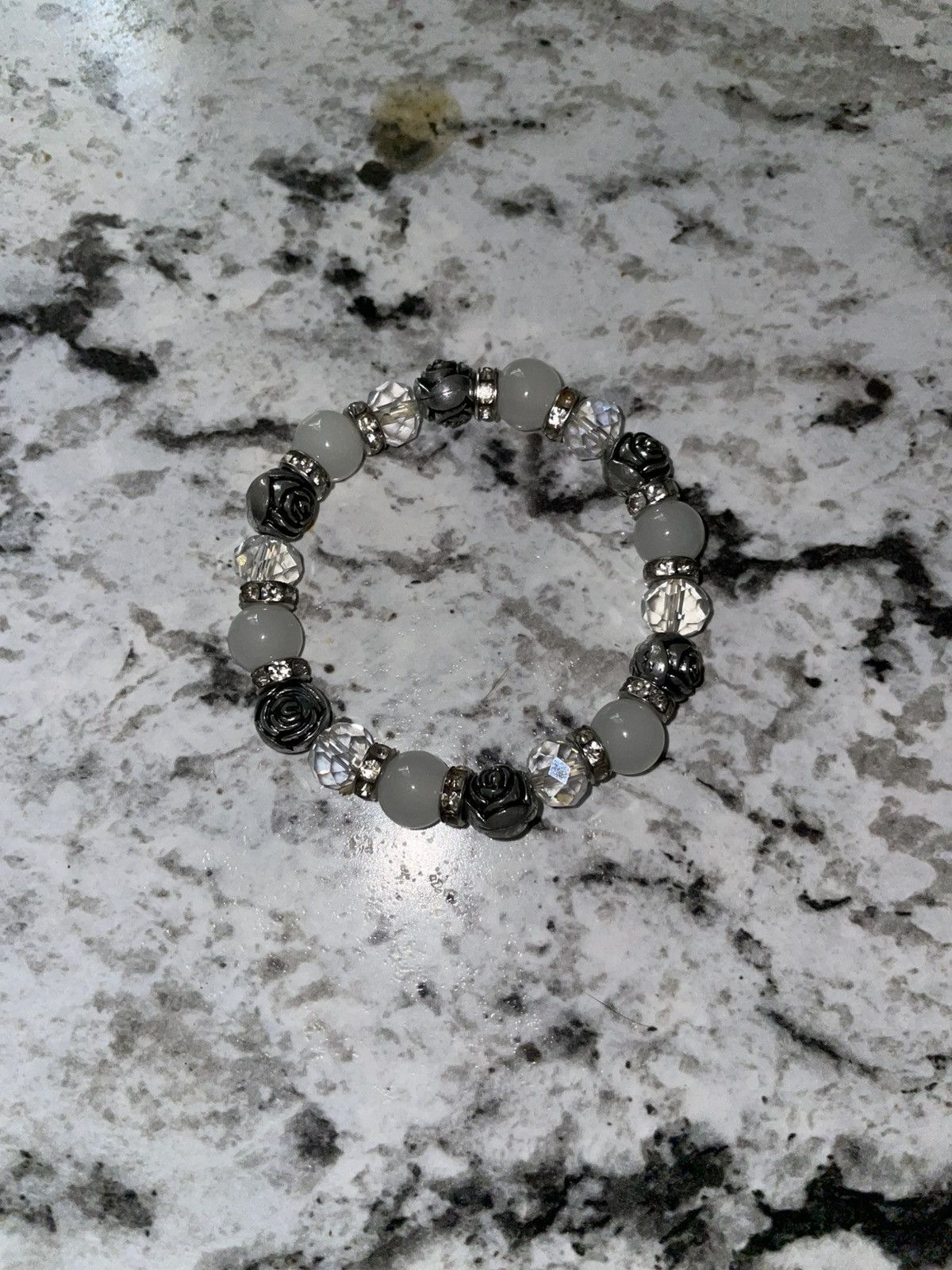 Other Grey and silver beaded bracelet Size ONE SIZE - 2 Thumbnail