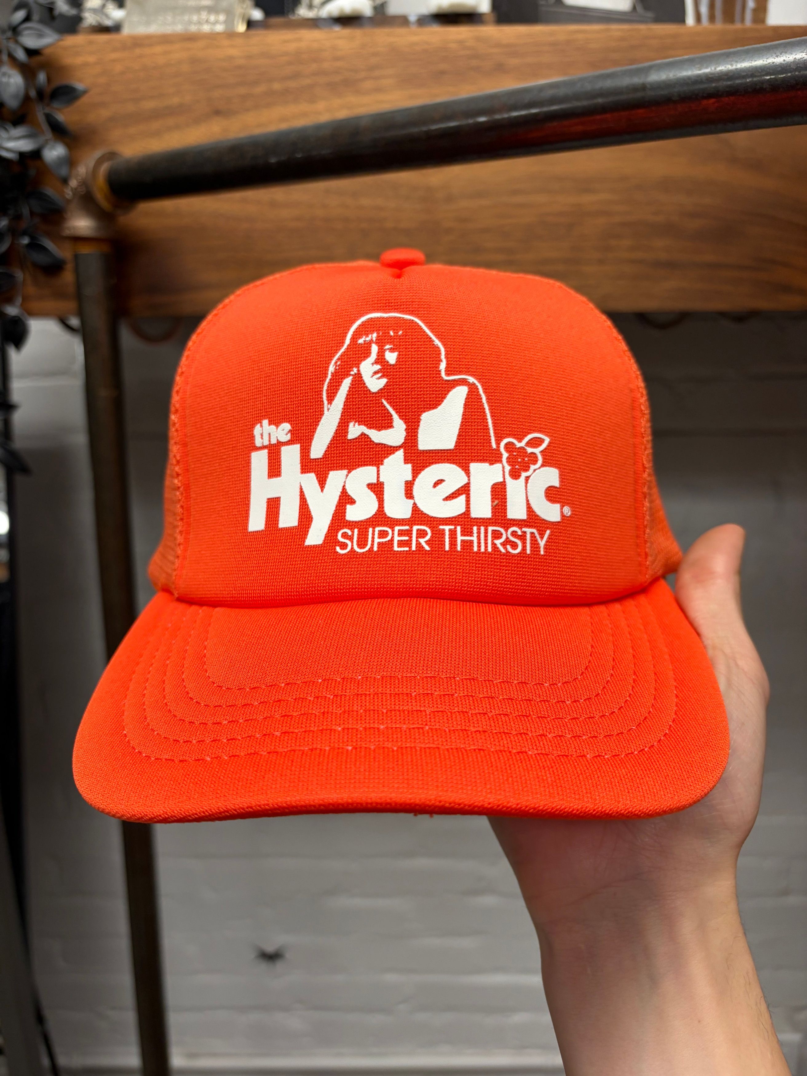 Hysteric Glamour Hysteric Glamour ‘Super Thirsty’ Mesh Trucker Hat Size ONE SIZE - 1 Thumbnail