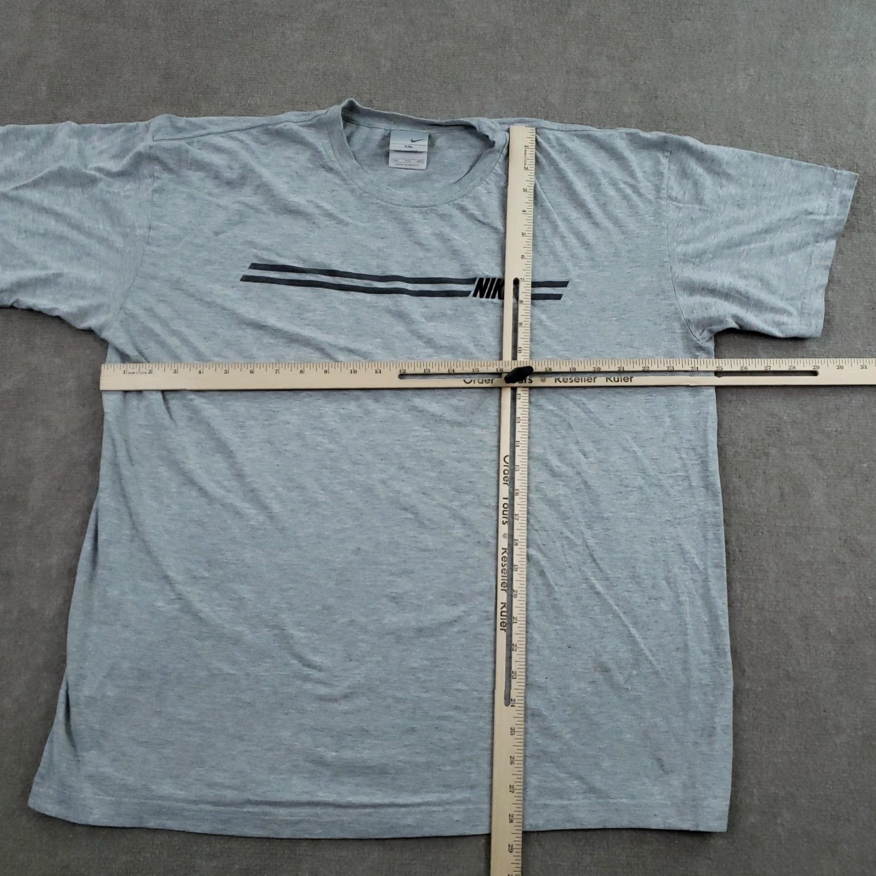 Nike Vintage Nike Shirt Men 2XL Gray Stripe Logo Graphic Short Sleeve Embroidered Fashion Shirt Size US XXL / EU 58 / 5 - 2 Thumbnail