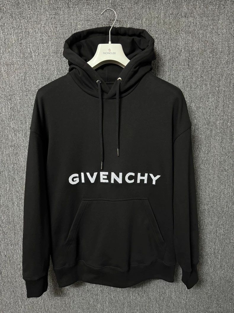 Givenchy Givenchy Classic Flocking Logo Letter Black Hooded Sweatsh Size US S / EU 44-46 / 1 - 1 Thumbnail