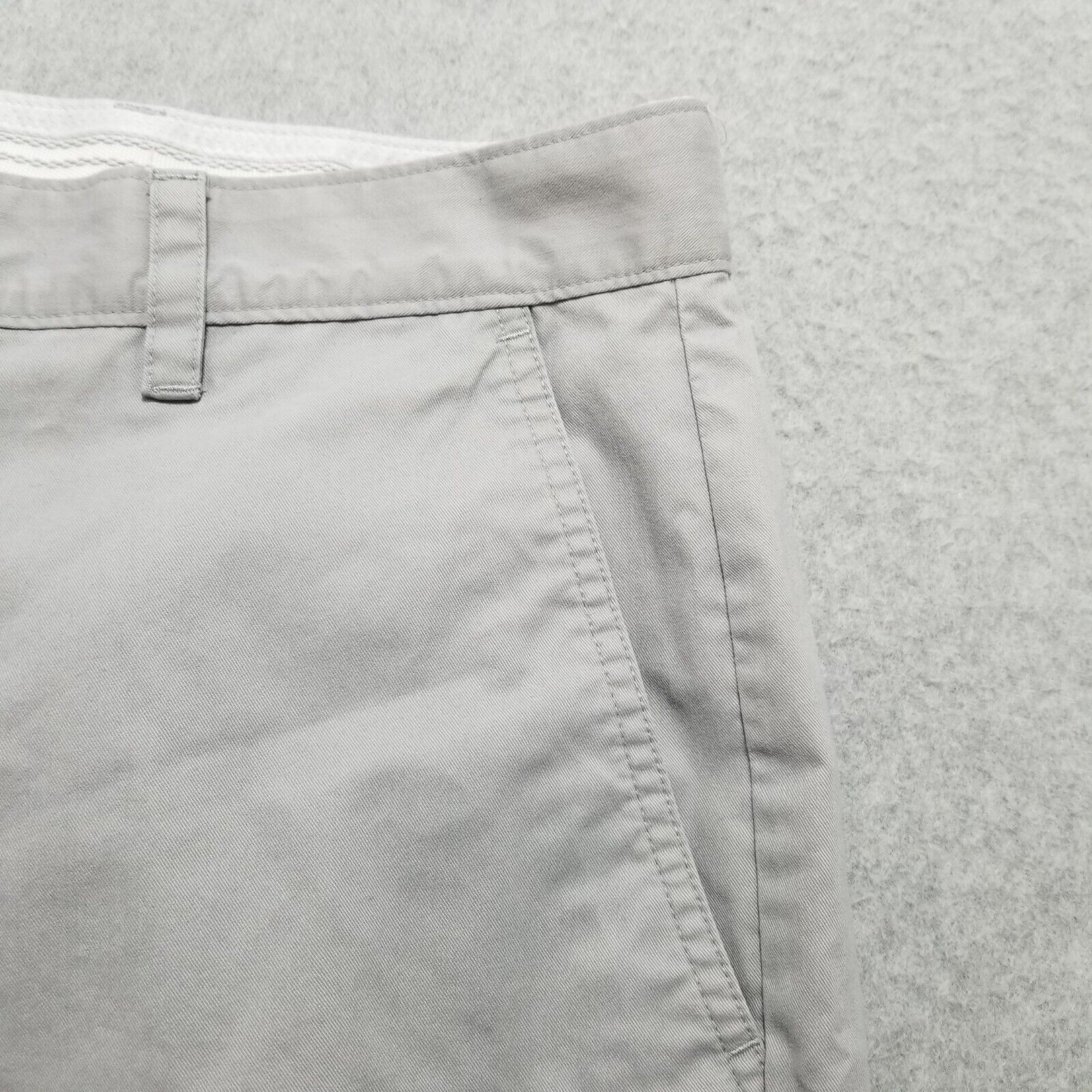 Greg Norman Greg Norman Shorts Mens 32 Gray Casual Pockets Chino Outdoor Size US 32 / EU 48 - 5 Thumbnail