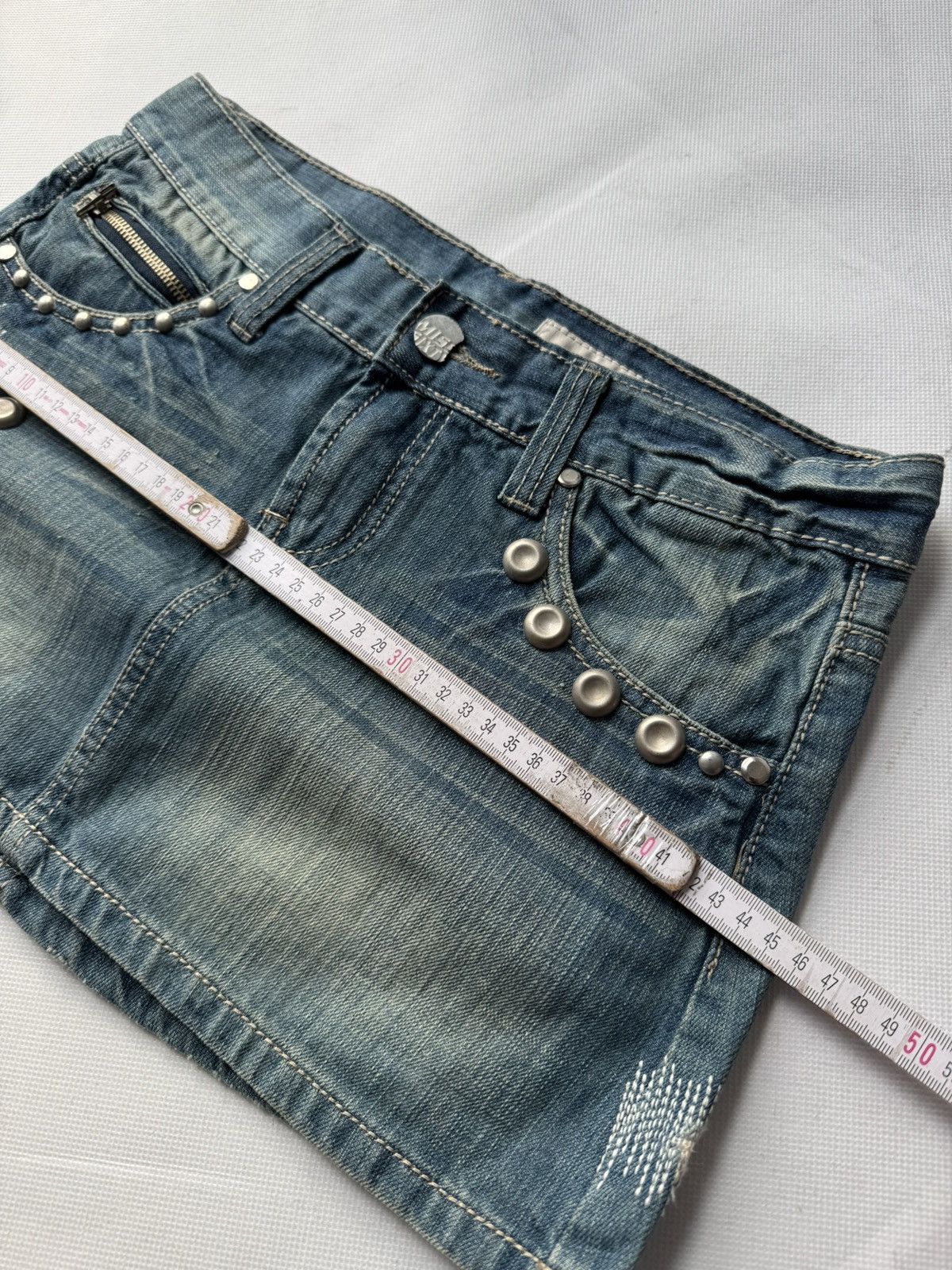 Miss Sixty × Vintage VINTAGE MISS SIXTY 2000s Distressed MINI SKIRT Miss Me Style Size 30" / US 8 / IT 44 - 14 Thumbnail