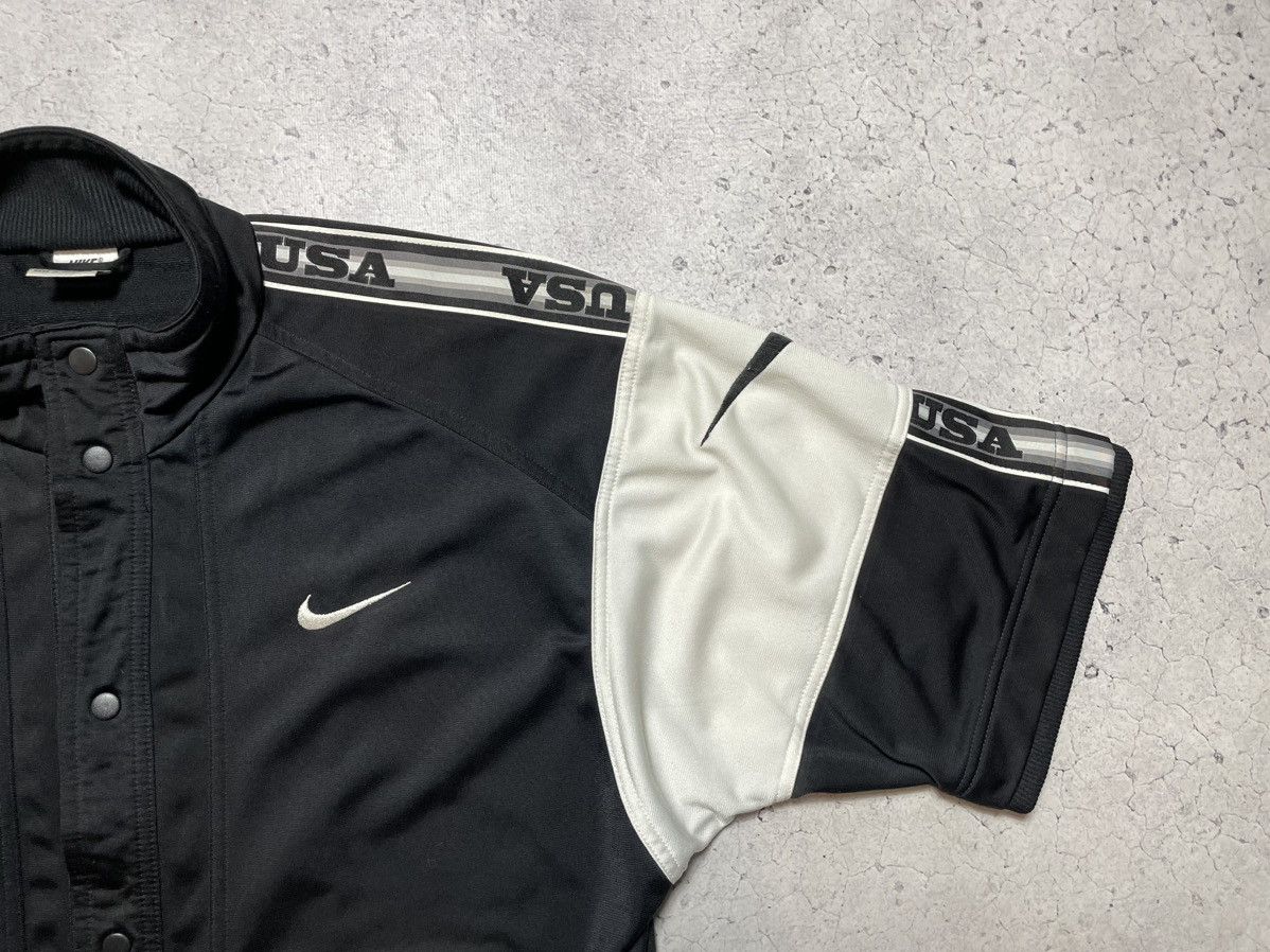 Nike Vintage 90s Short Sleeve Shirt Track Jacket Nike Swoosh Y2K Size US M / EU 48-50 / 2 - 5 Thumbnail