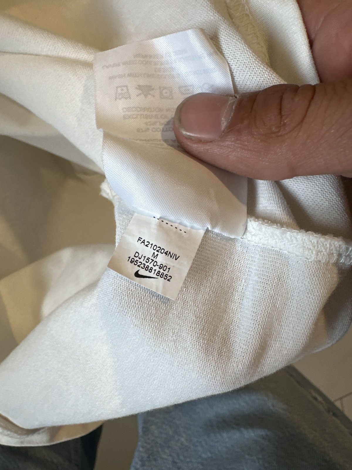 Nike Nike Tee Size US M / EU 48-50 / 2 - 5 Thumbnail
