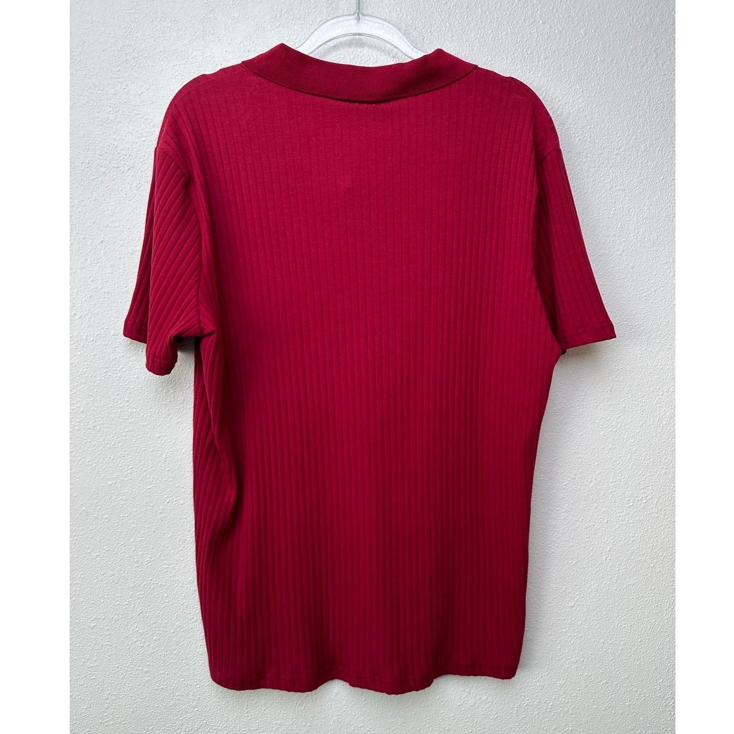 Other Men’s Red Ribbed Knit Polo Shirt Short Sleeve Size L Size US L / EU 52-54 / 3 - 4 Thumbnail