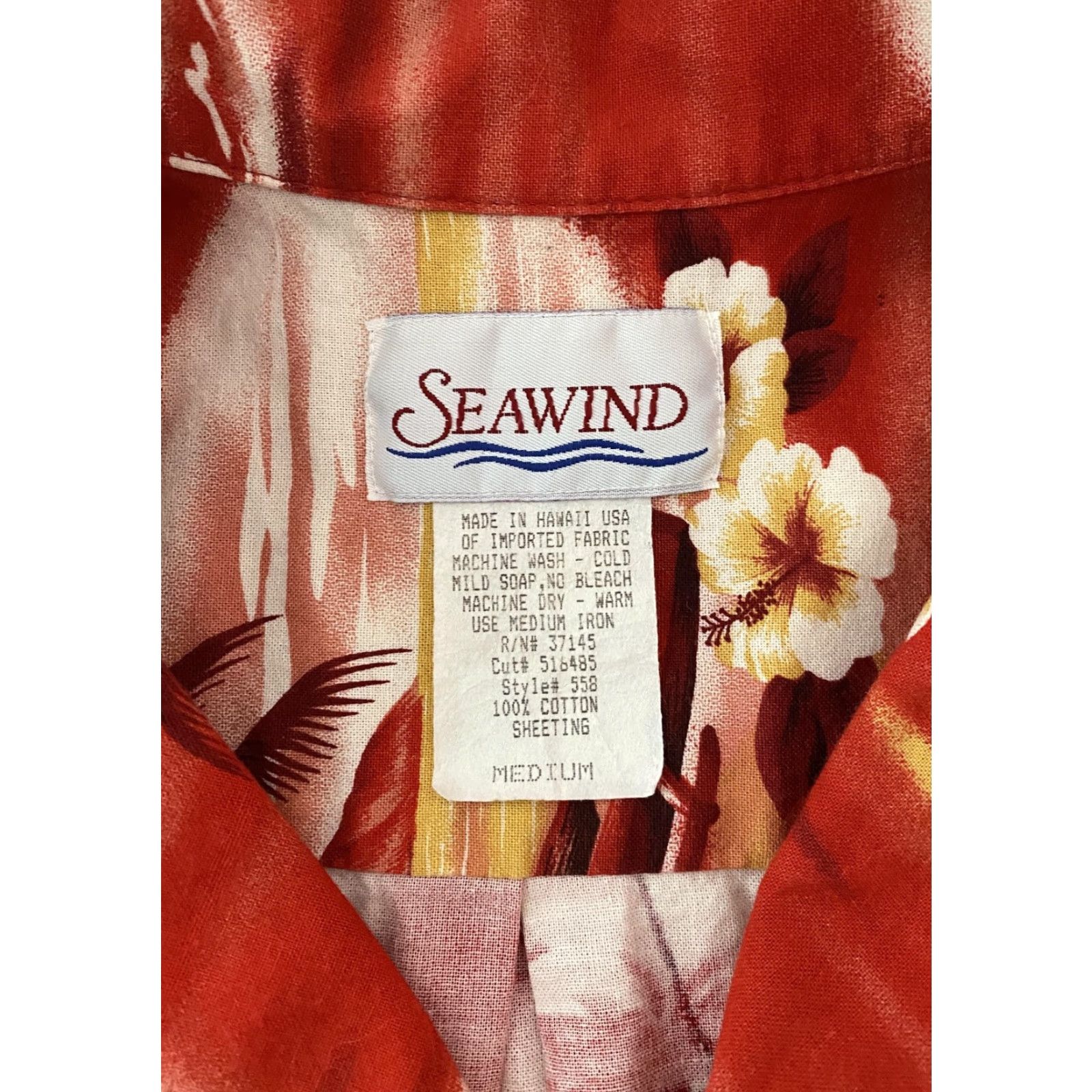 Vintage VINTAGE Seawind Mens Button-Up Hawaiian Shirt Red 100% Cotton Short Sleeve Size US M / EU 48-50 / 2 - 8 Thumbnail