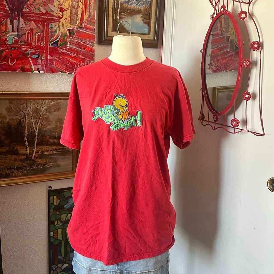 Other looney tunes tweety bird yeah right red mens shirt Size US M / EU 48-50 / 2 - 1 Thumbnail