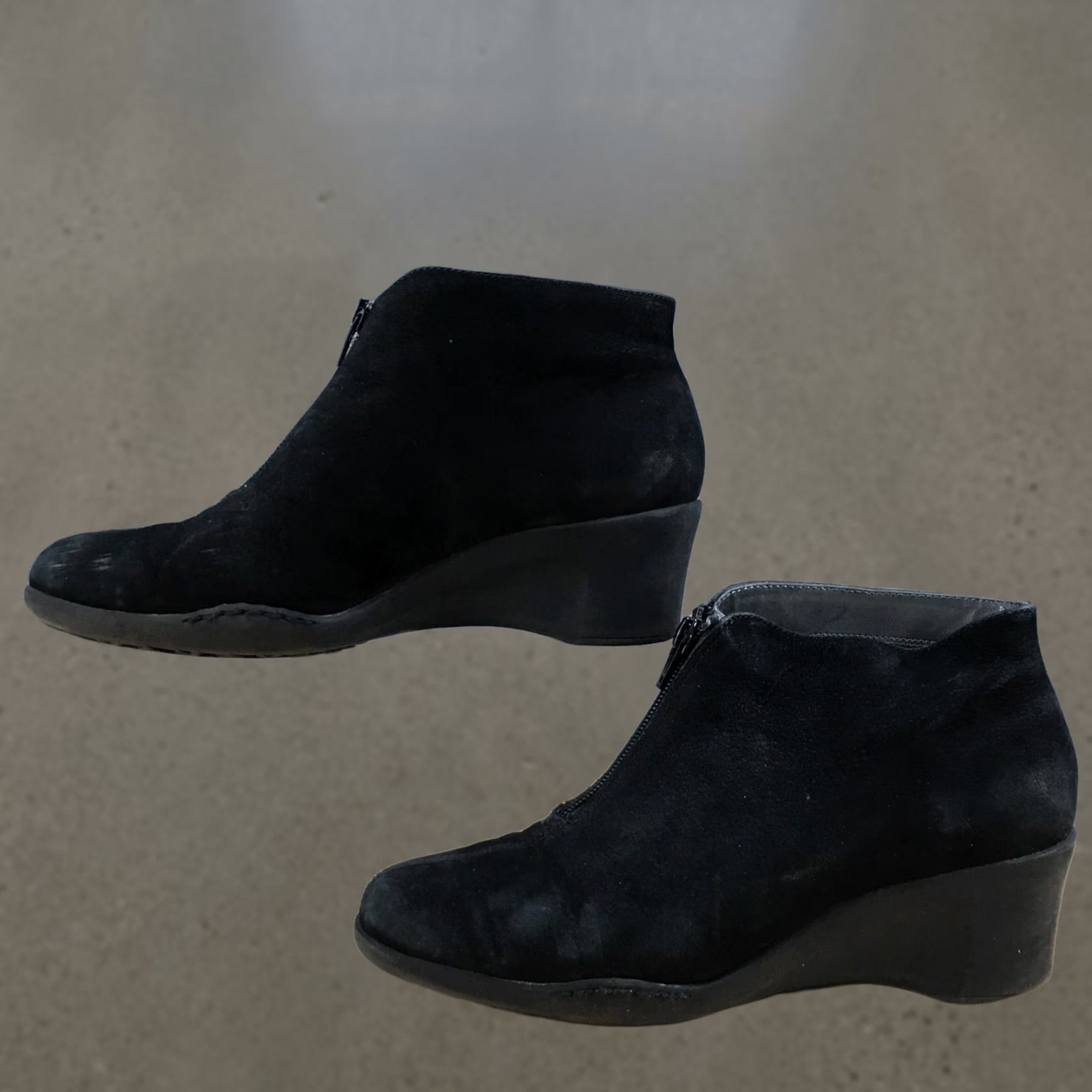 Vintage Aerosoles Torista Boots Womens 8 M Front Zip Wedge Ankle Bootie Black Suede Size US 8 / IT 38 - 1 Thumbnail