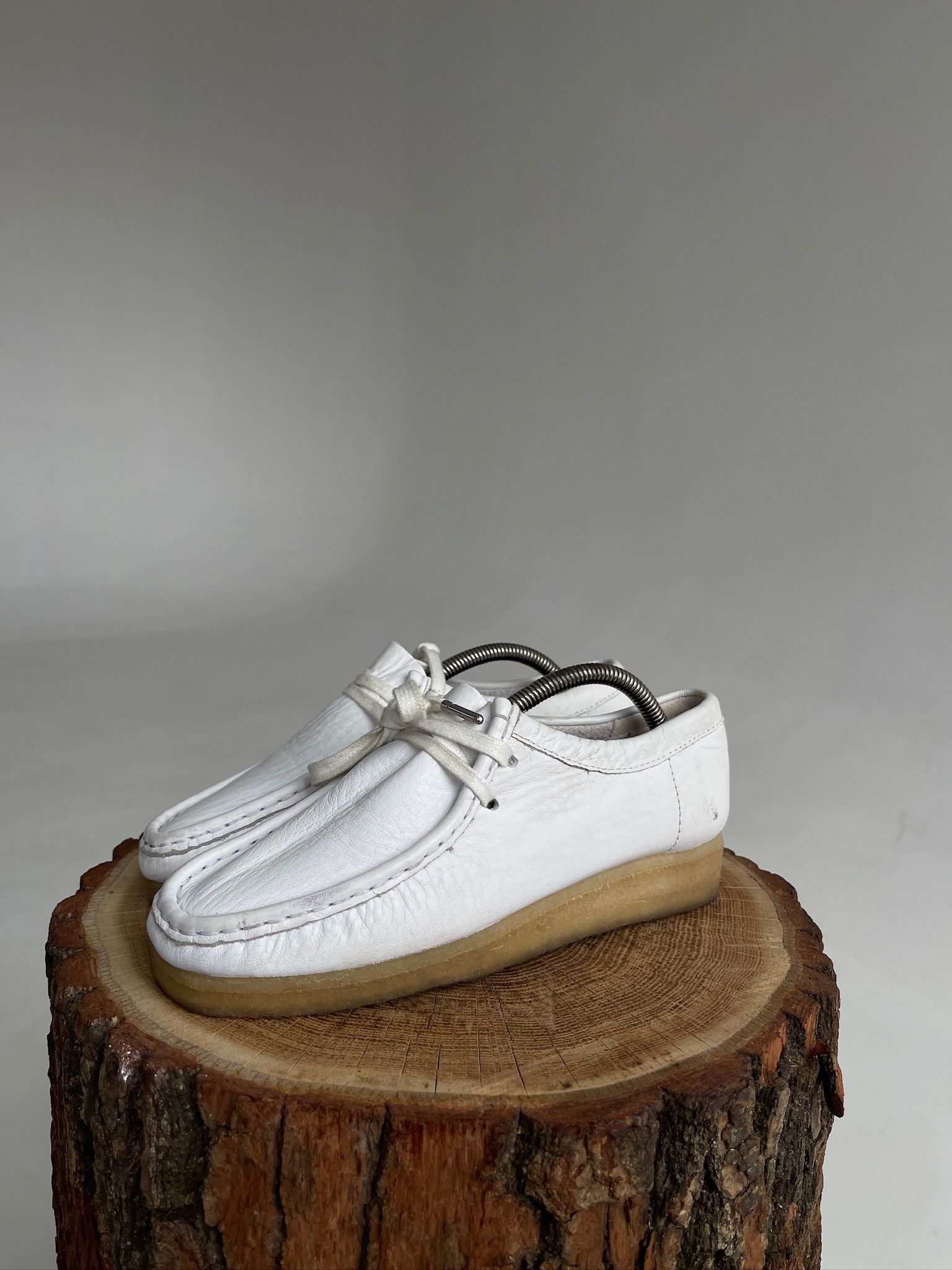 Vintage clarks wallabees sales