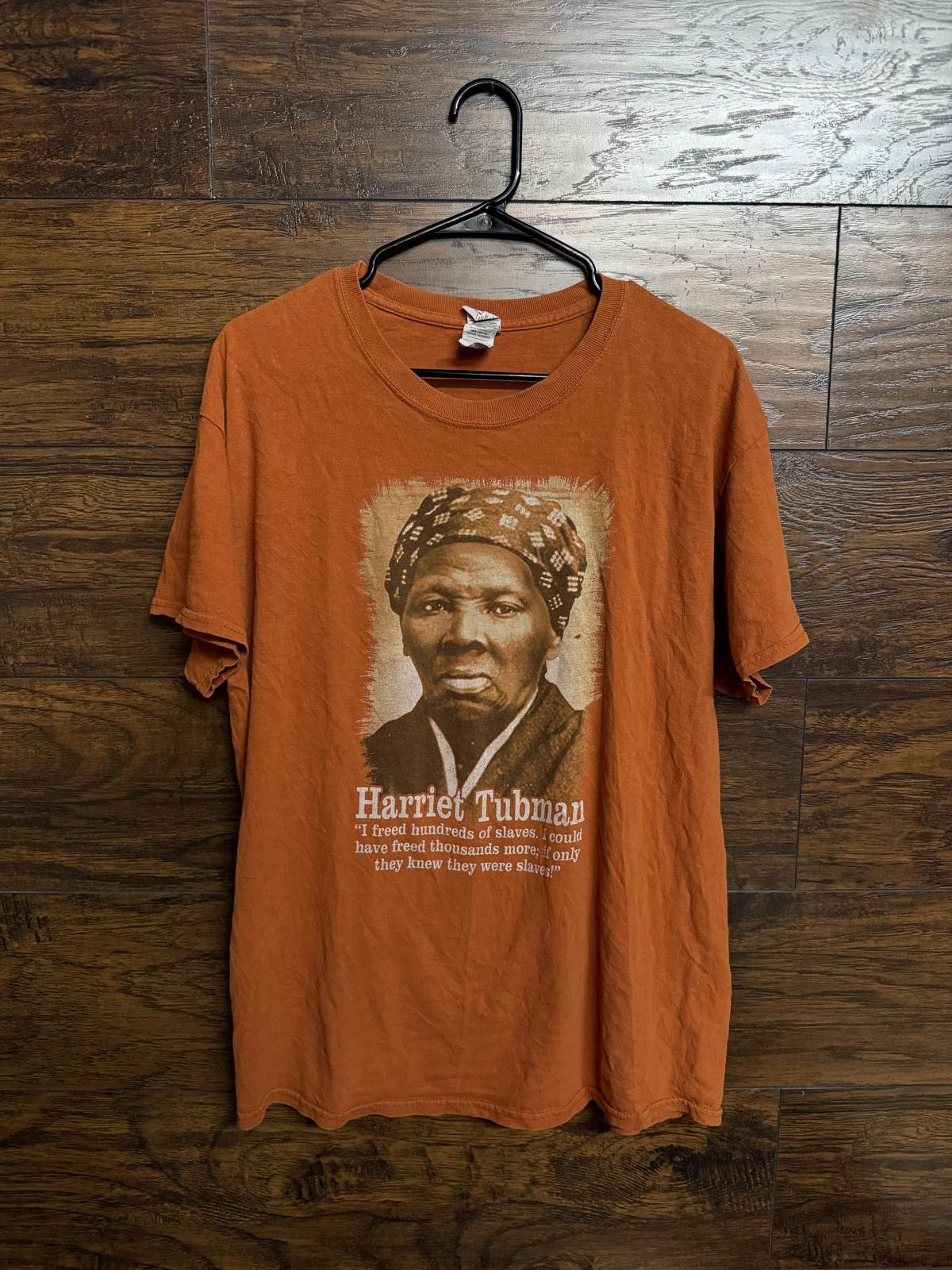 Gildan Y2K Harriet Tubman T-shirt If I only they knew quote L Size US L / EU 52-54 / 3 - 1 Thumbnail