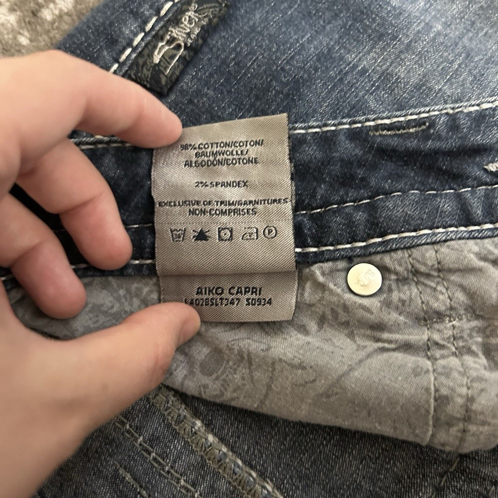 Silver Jeans Co. Silver Jeans Aiko Capri Jeans Sz 32 Dark Wash Denim Mid Rise Size 32" / US 10 / IT 46 - 8 Thumbnail