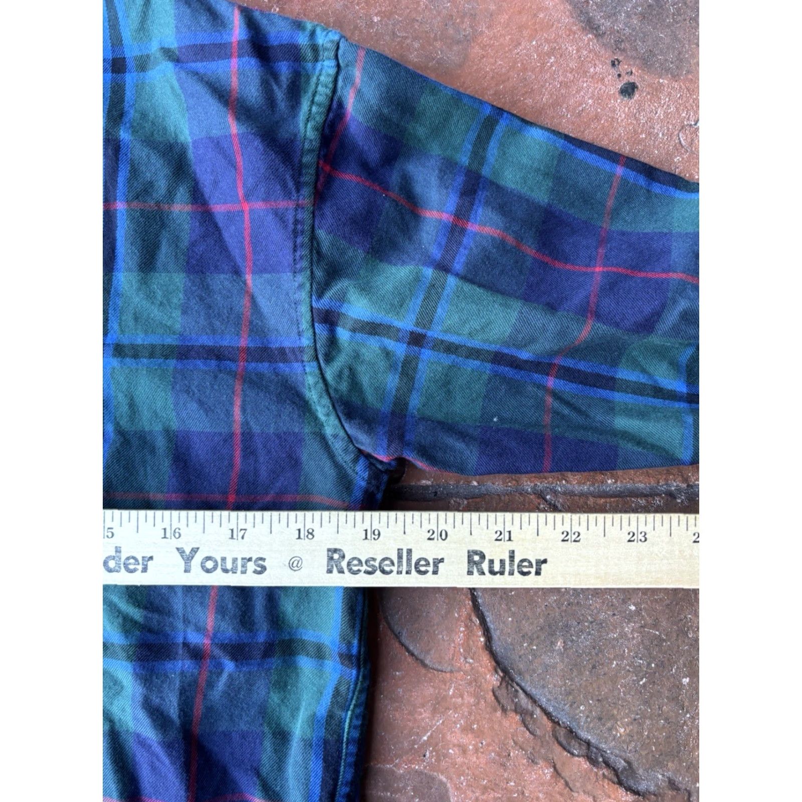 Ralph Lauren Lauren Ralph Lauren Black Watch Plaid Shirt Women's Small Relaxed-Fit Beaded Size S / US 4 / IT 40 - 6 Thumbnail