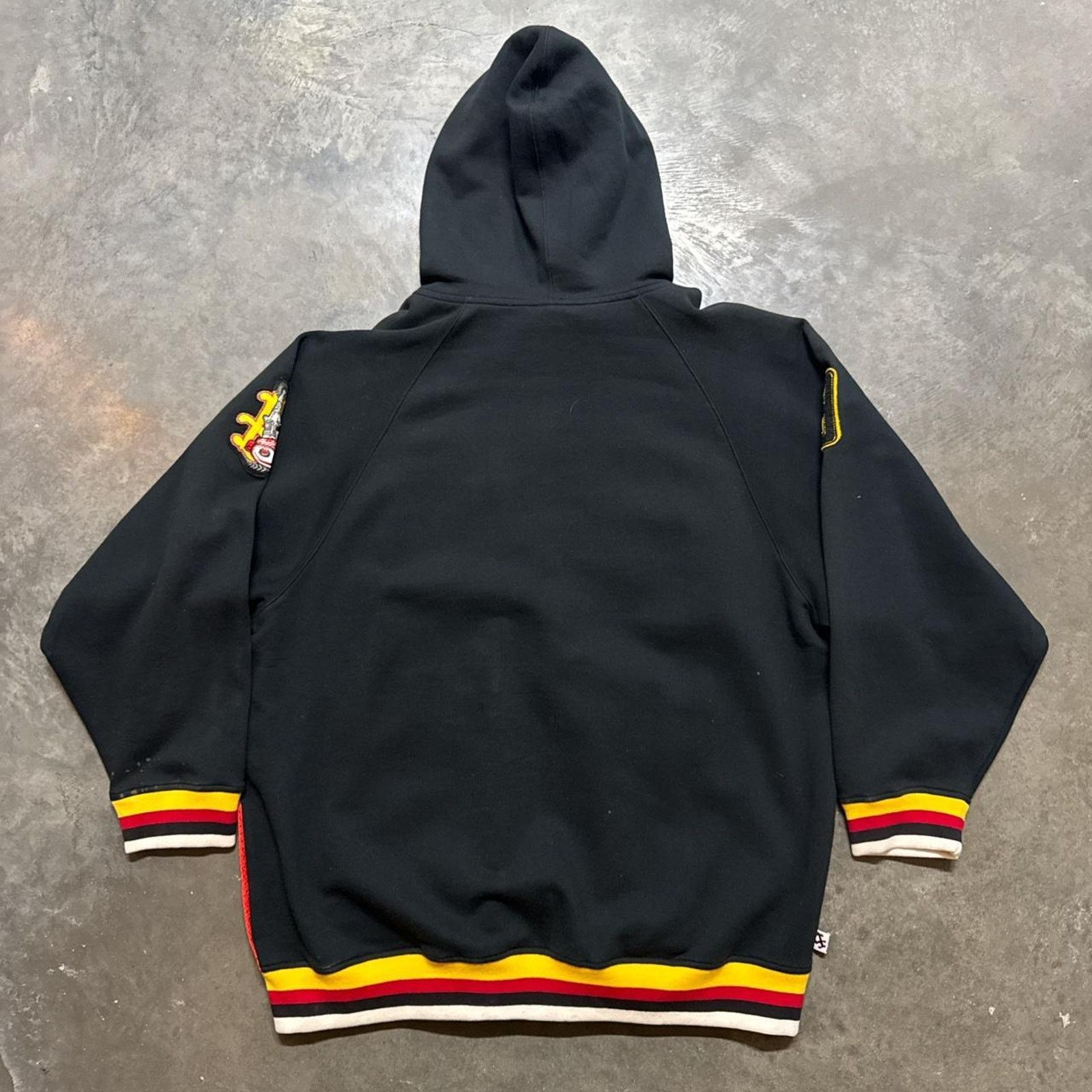 Vintage Vintage Y2K Akademiks Rap HipHop Streetwear DS Hoodie Size US XL / EU 56 / 4 - 4 Thumbnail