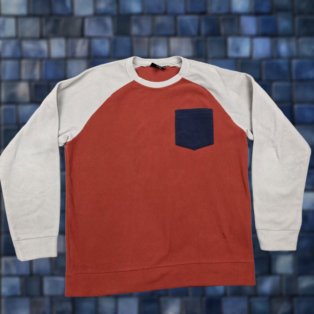 Patagonia Patagonia Sweatshirt Mens L Orange Fleece Crewneck Chest Pocket Raglan Size US L / EU 52-54 / 3 - 1 Thumbnail