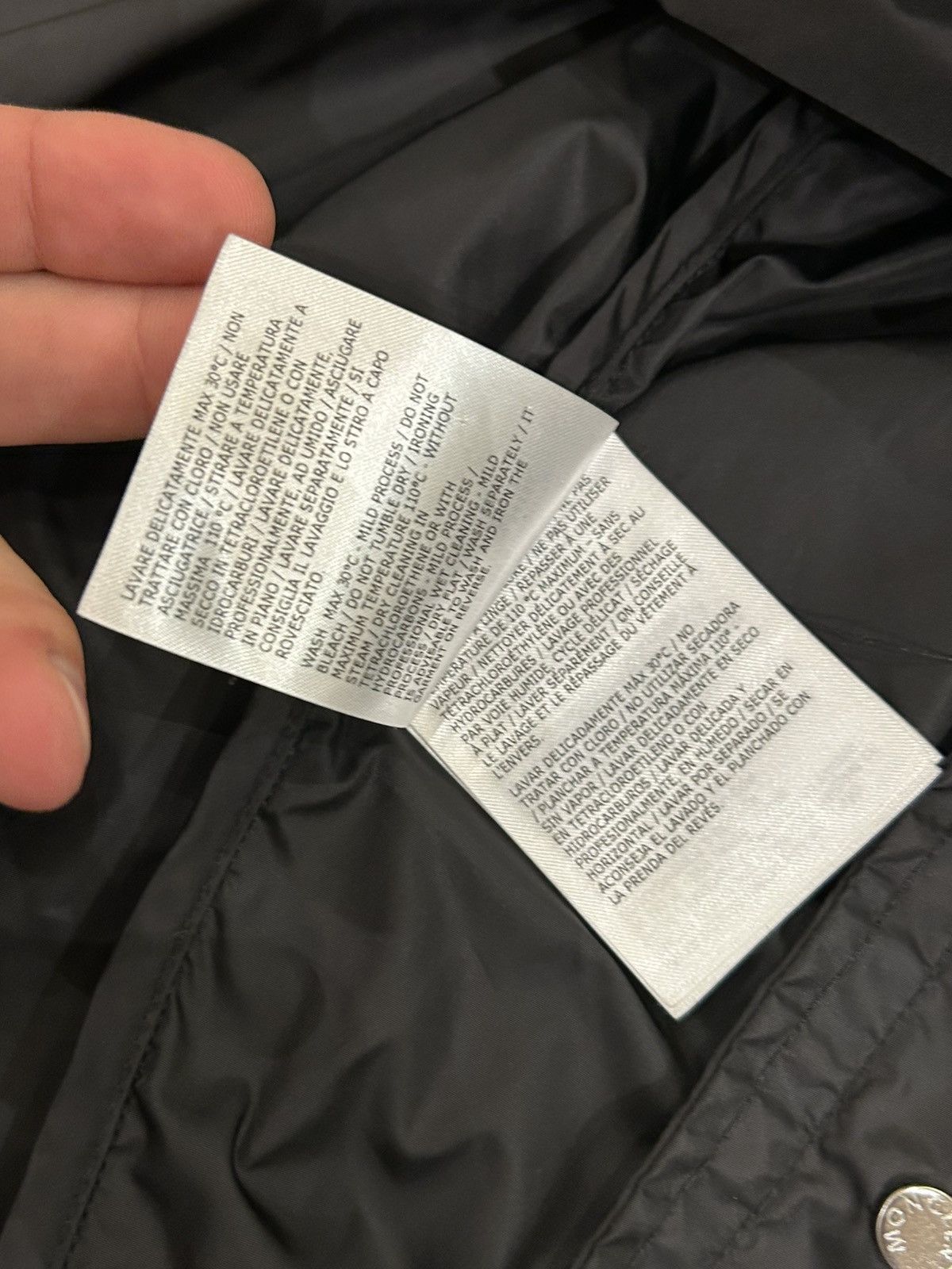 Moncler Moncler Windbreaker Jacket Black Size US XL / EU 56 / 4 - 6 Thumbnail